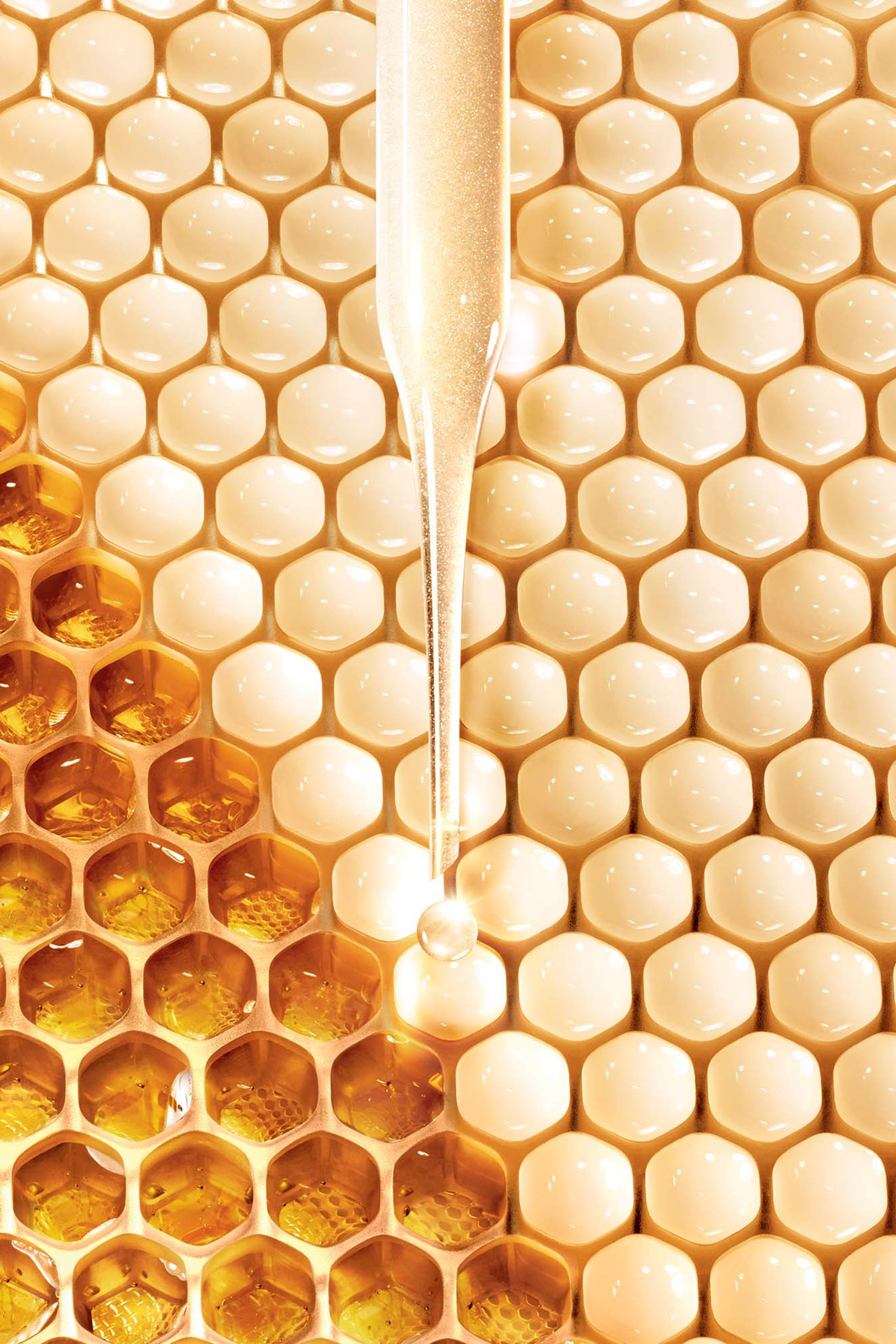 زيت أباي رويال لتنظيف البشرة