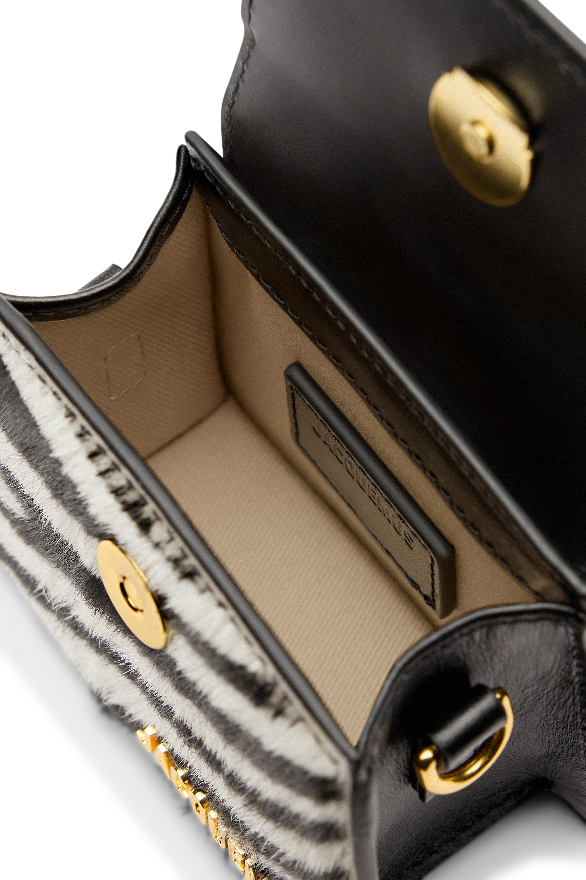 حقيبة يد تشيكيتو