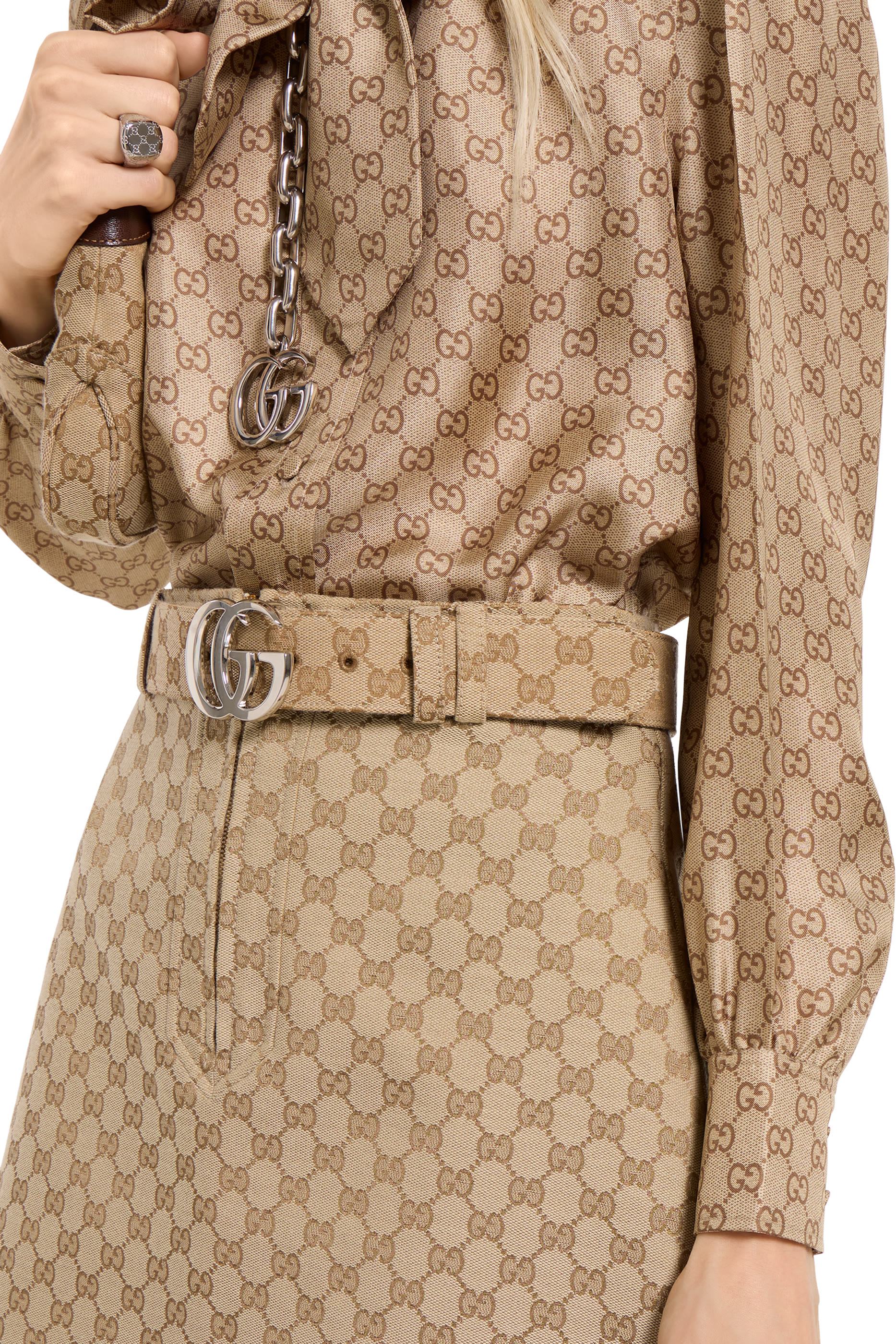 تنورة قماش قنب قطن بنقشة حرفي شعار الماركة