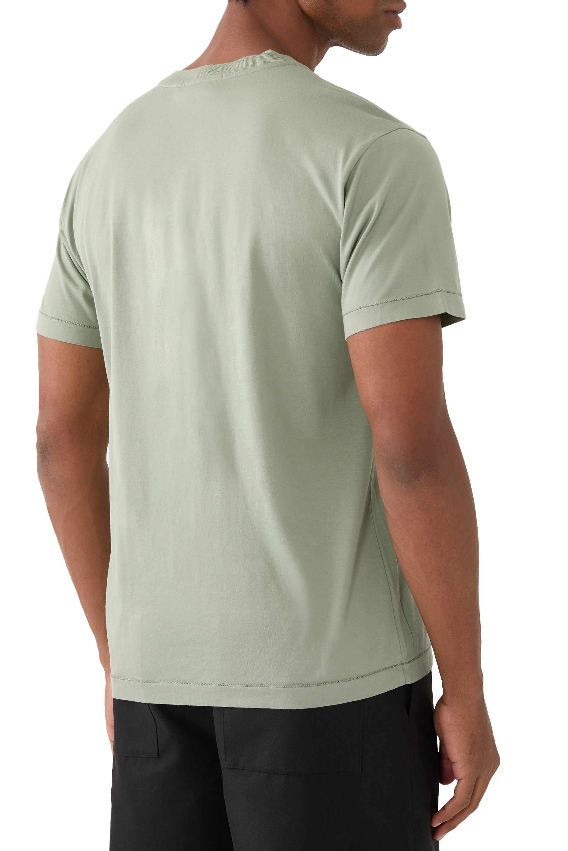 تيشيرت مزين برقعة بوصلة بشعار الماركة