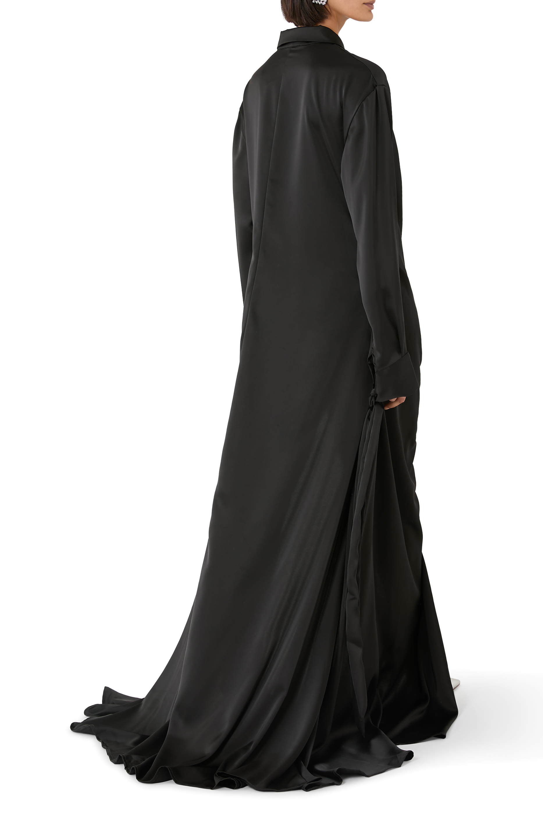 فستان بتصميم ملفوف