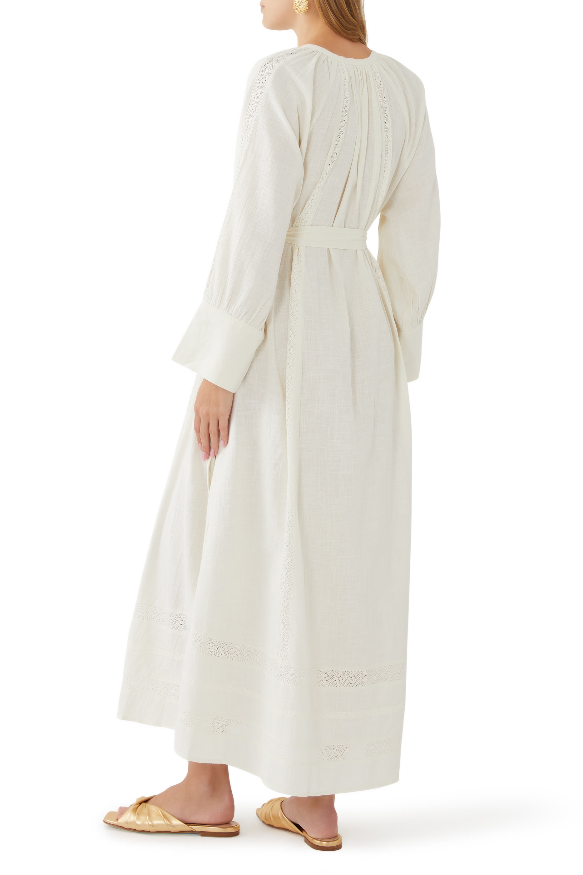 فستان سيريندبيتي بأزرار دانتيل