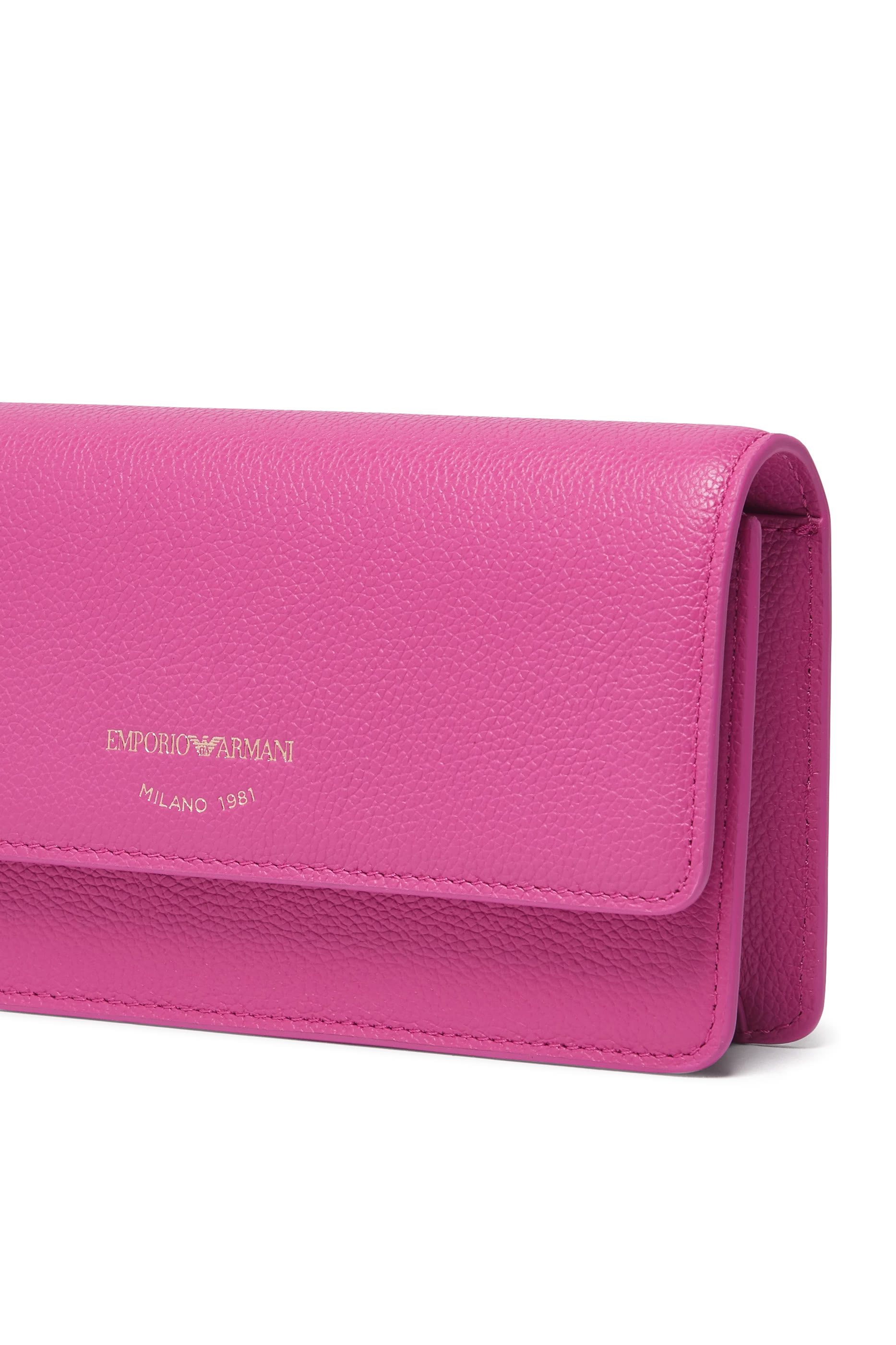 حقيبة صغيرة جلد بارز الملمس