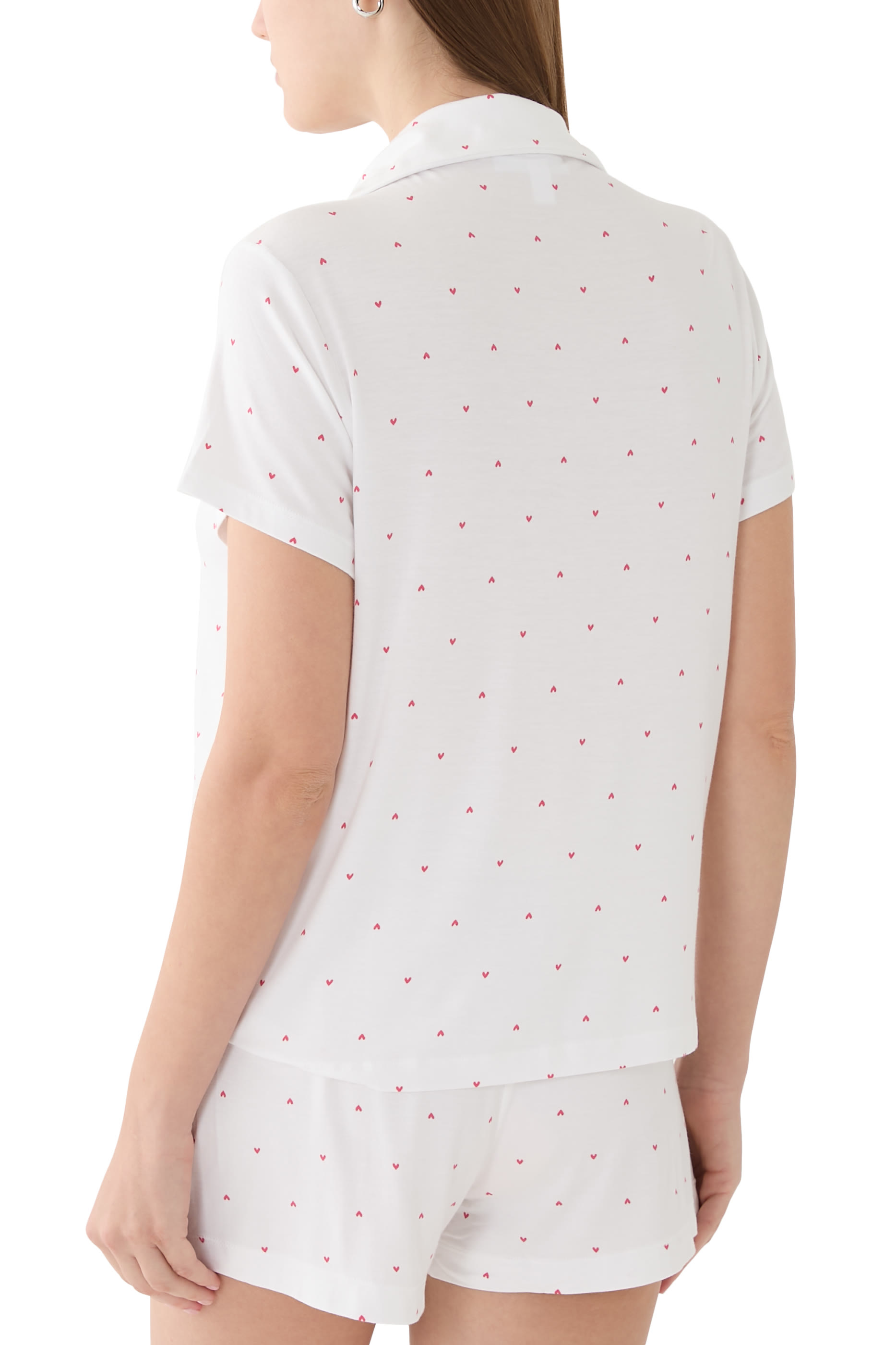 طقم بيجام قصيرة بطبعة قلوب جرسيه