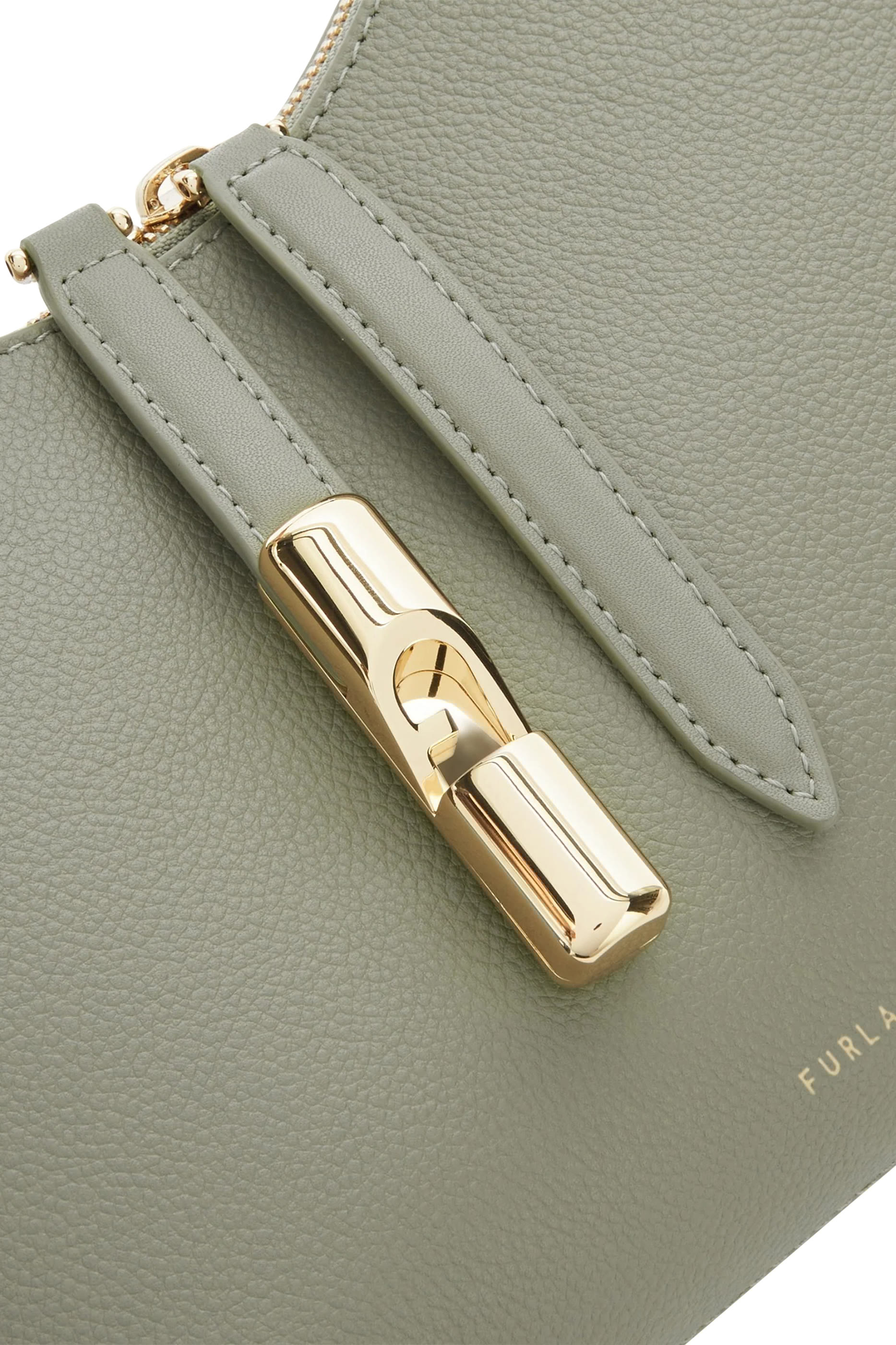 حقيبة كتف غوتشيا صغيرة