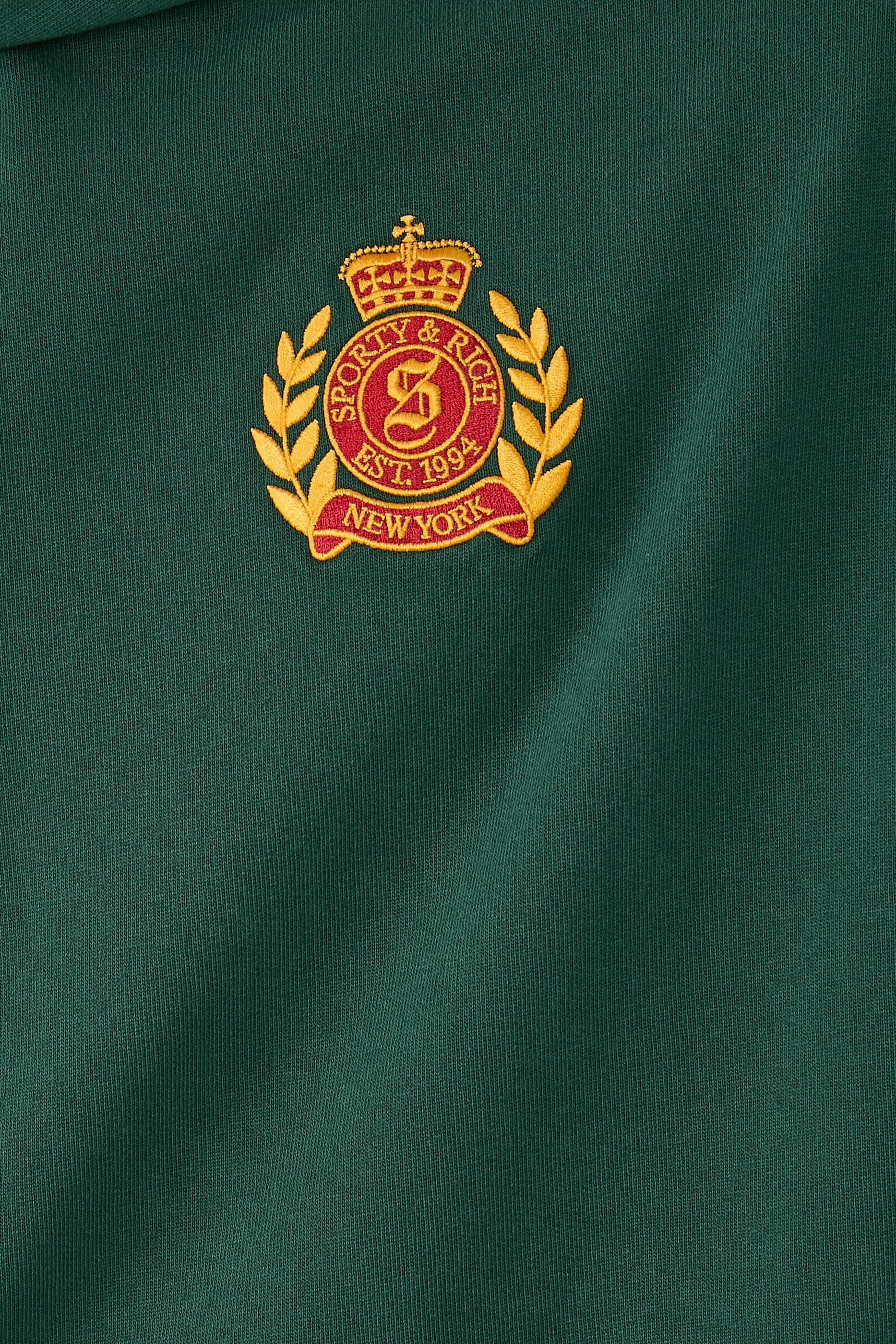 سترة بشعار الماركة كشمير