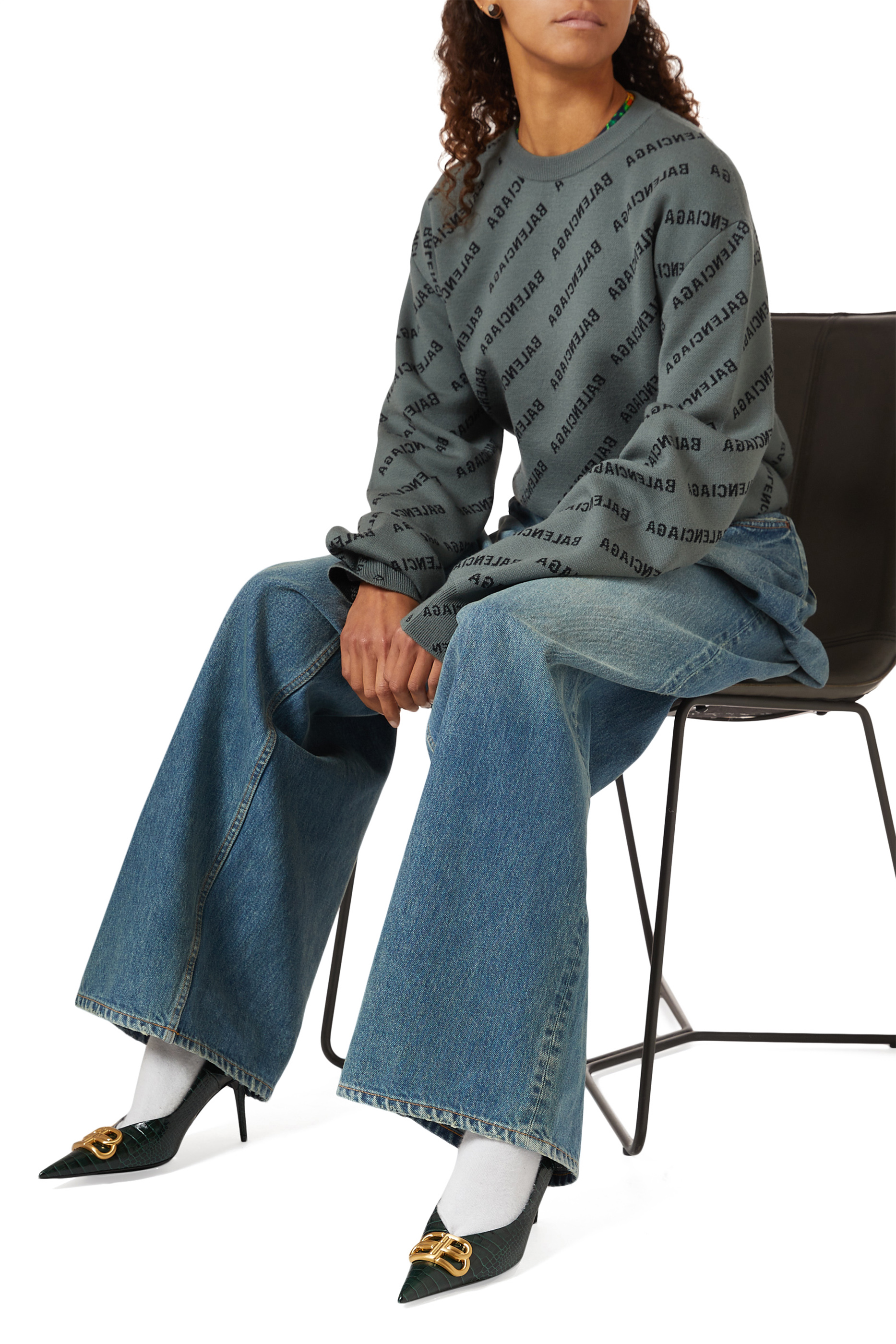 حذاء كلاسيك بمقدمة مدببة وشعار BB وكعب مربع 80 جلد