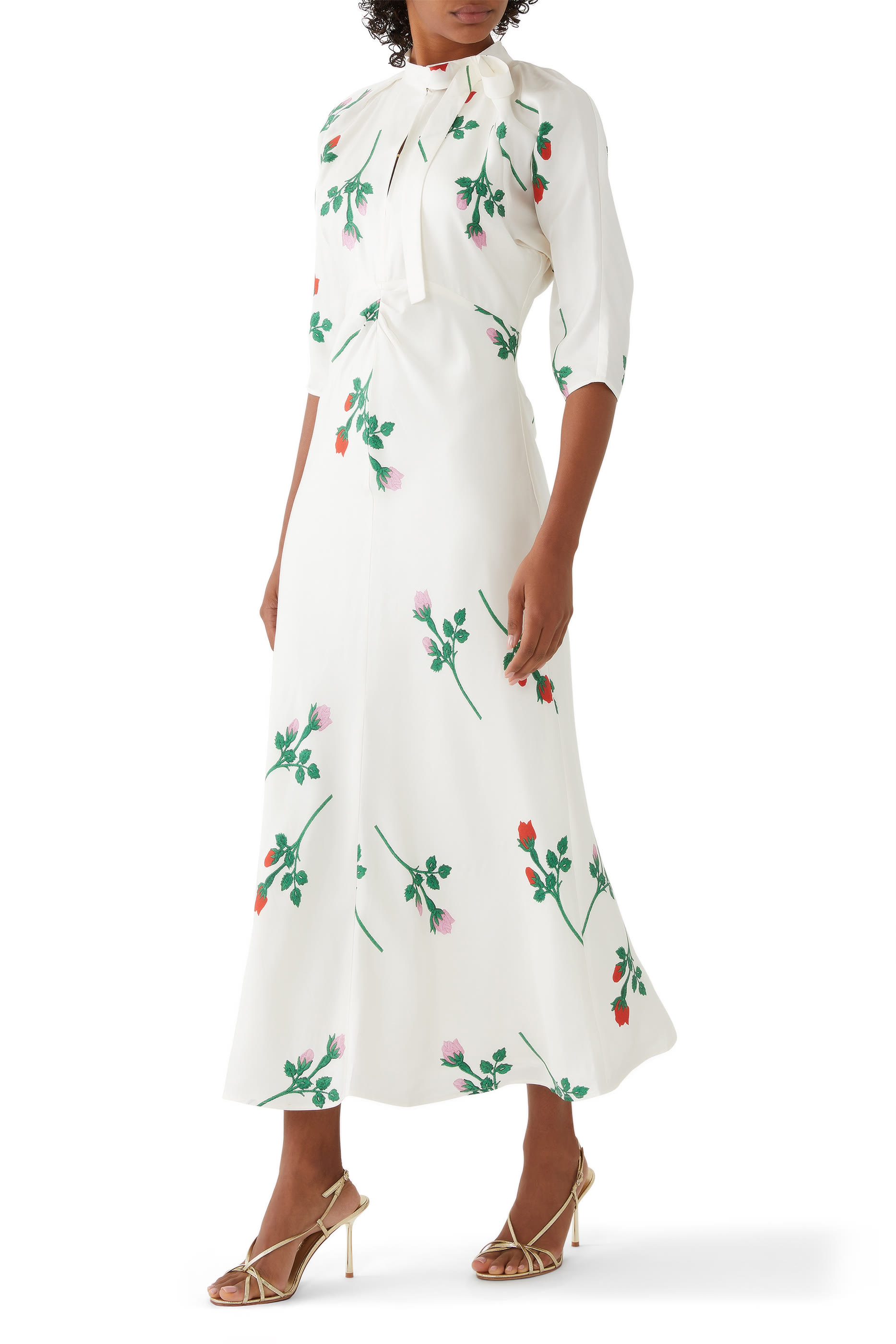 فستان برباط عند العنق وتطريزات زهور