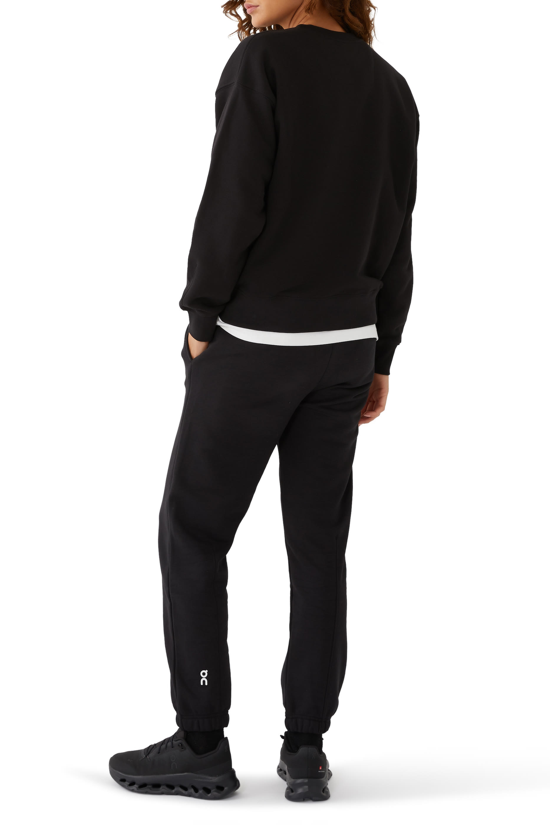 سنيكرز كلاودتيلت للنساء