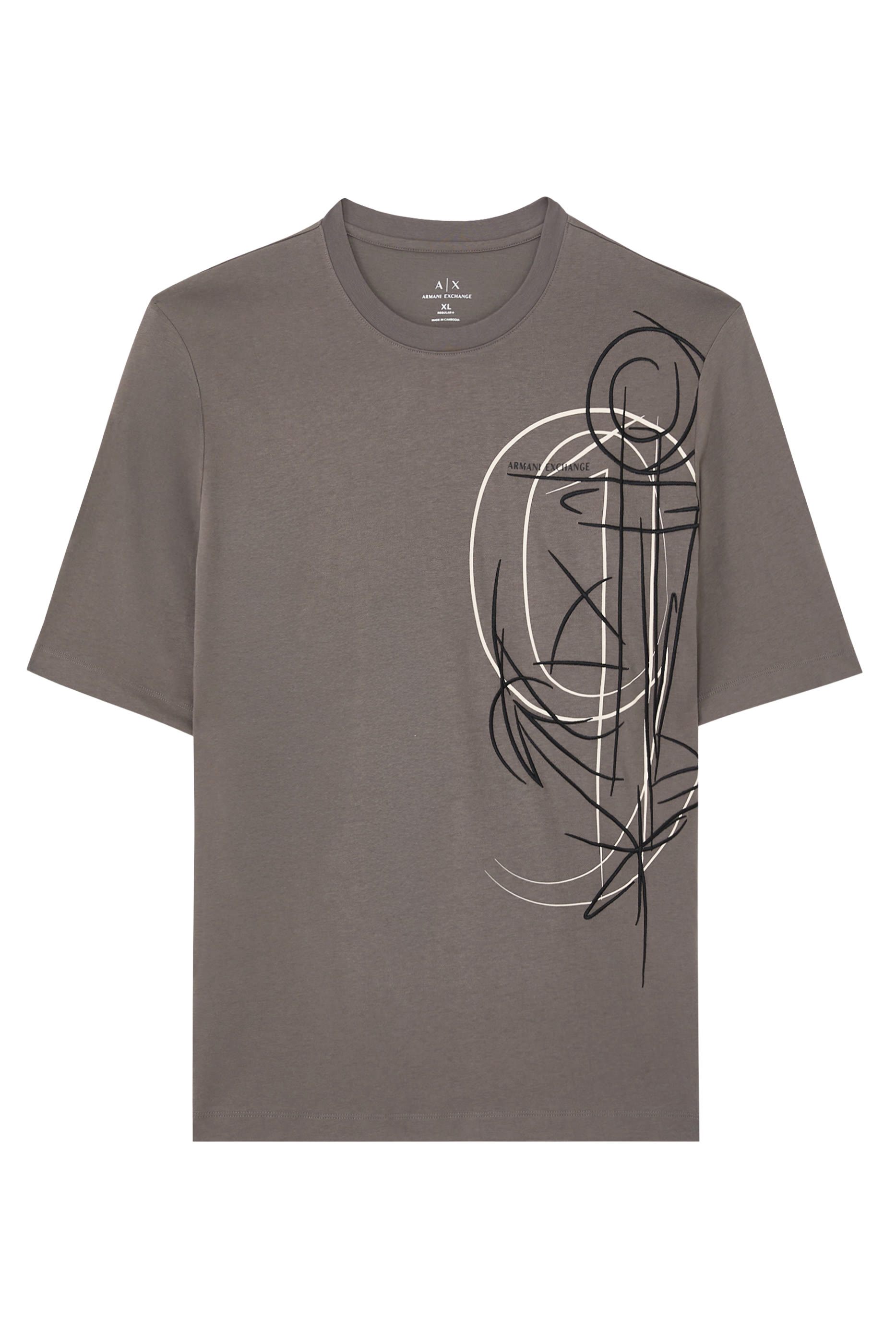 تيشيرت مزين بطبعة بشعار الماركة على الصدر الجانبي