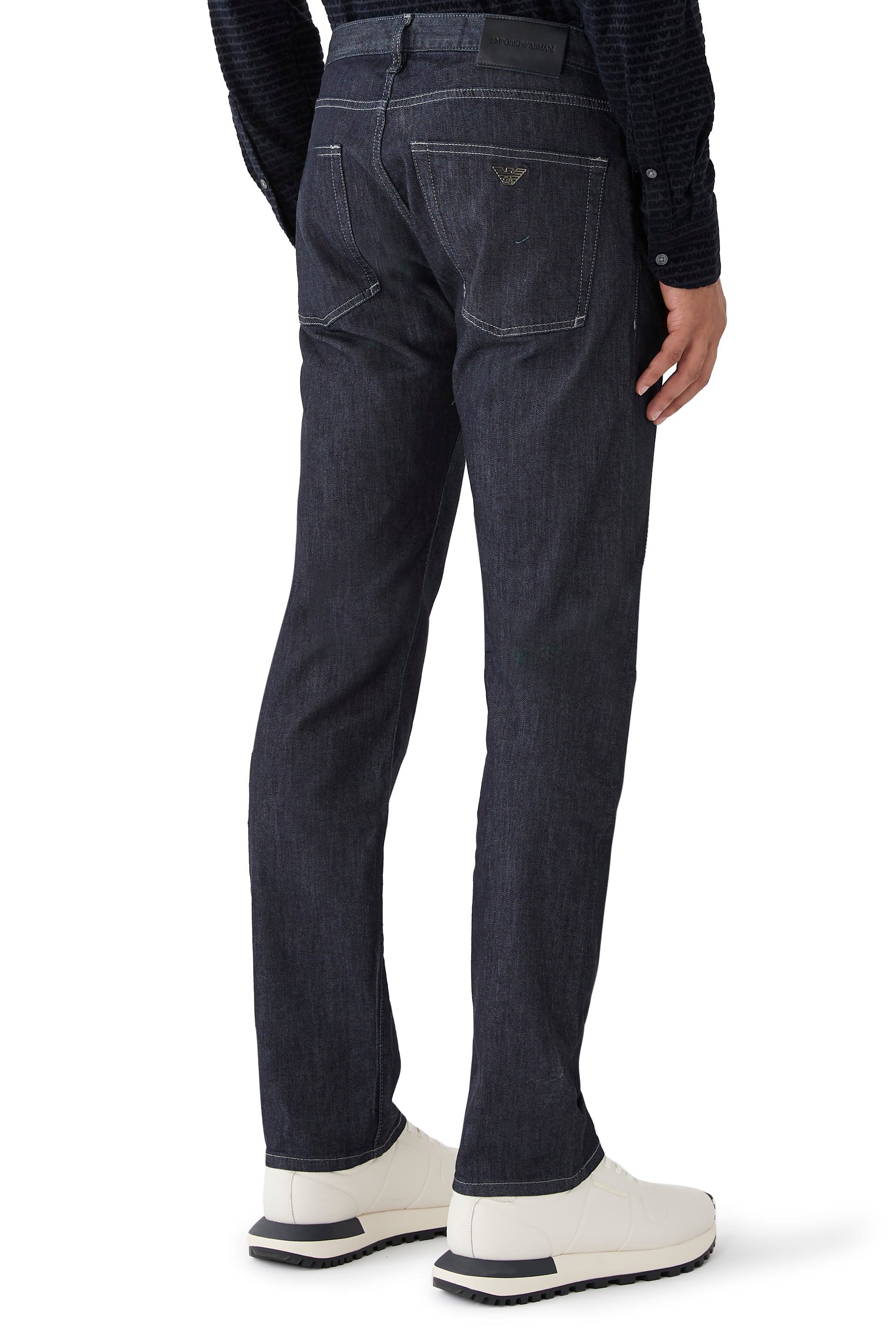 بنطال دنيم بقصة مستقيمة