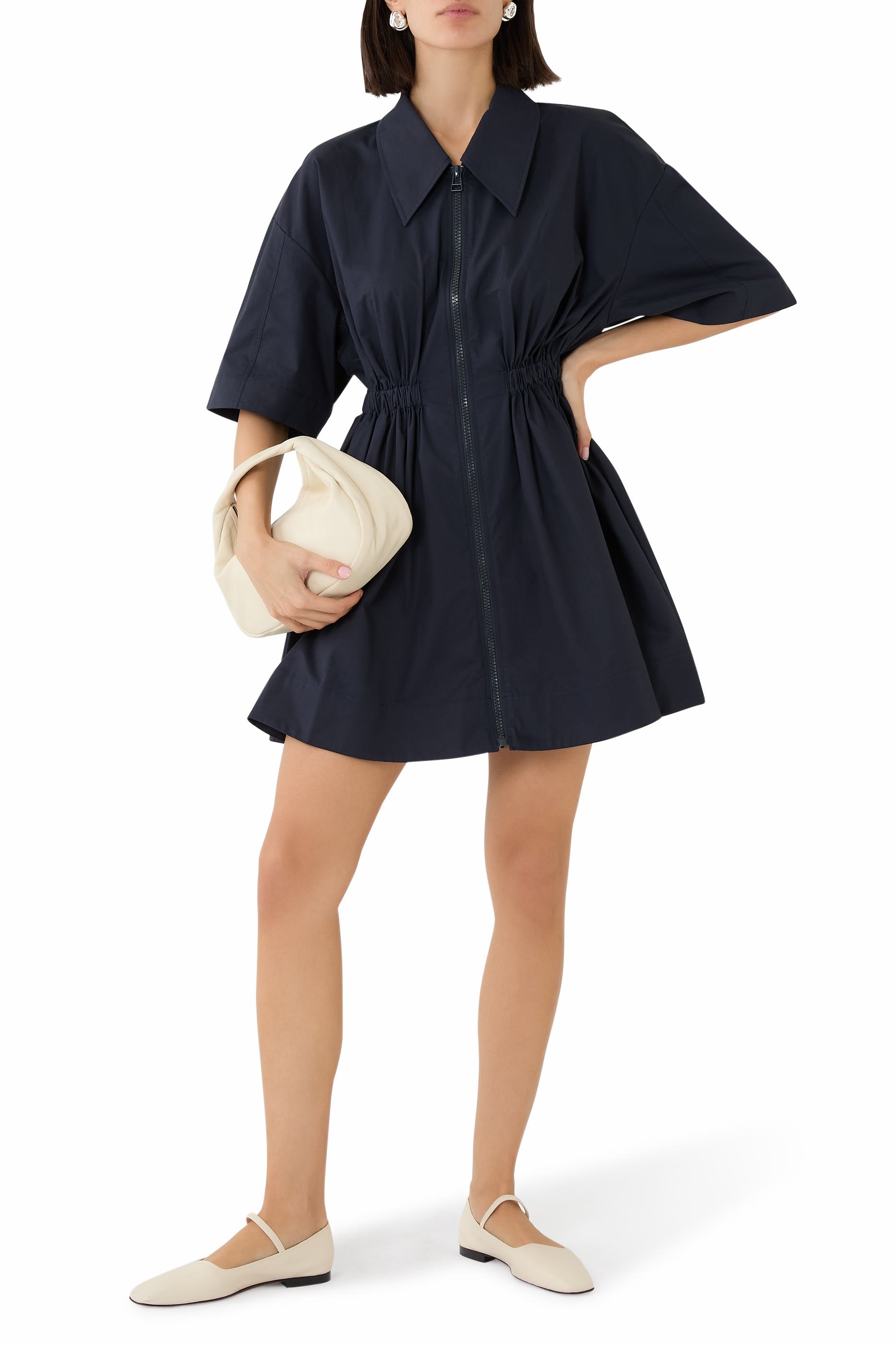 فستان إيفاندر قصير