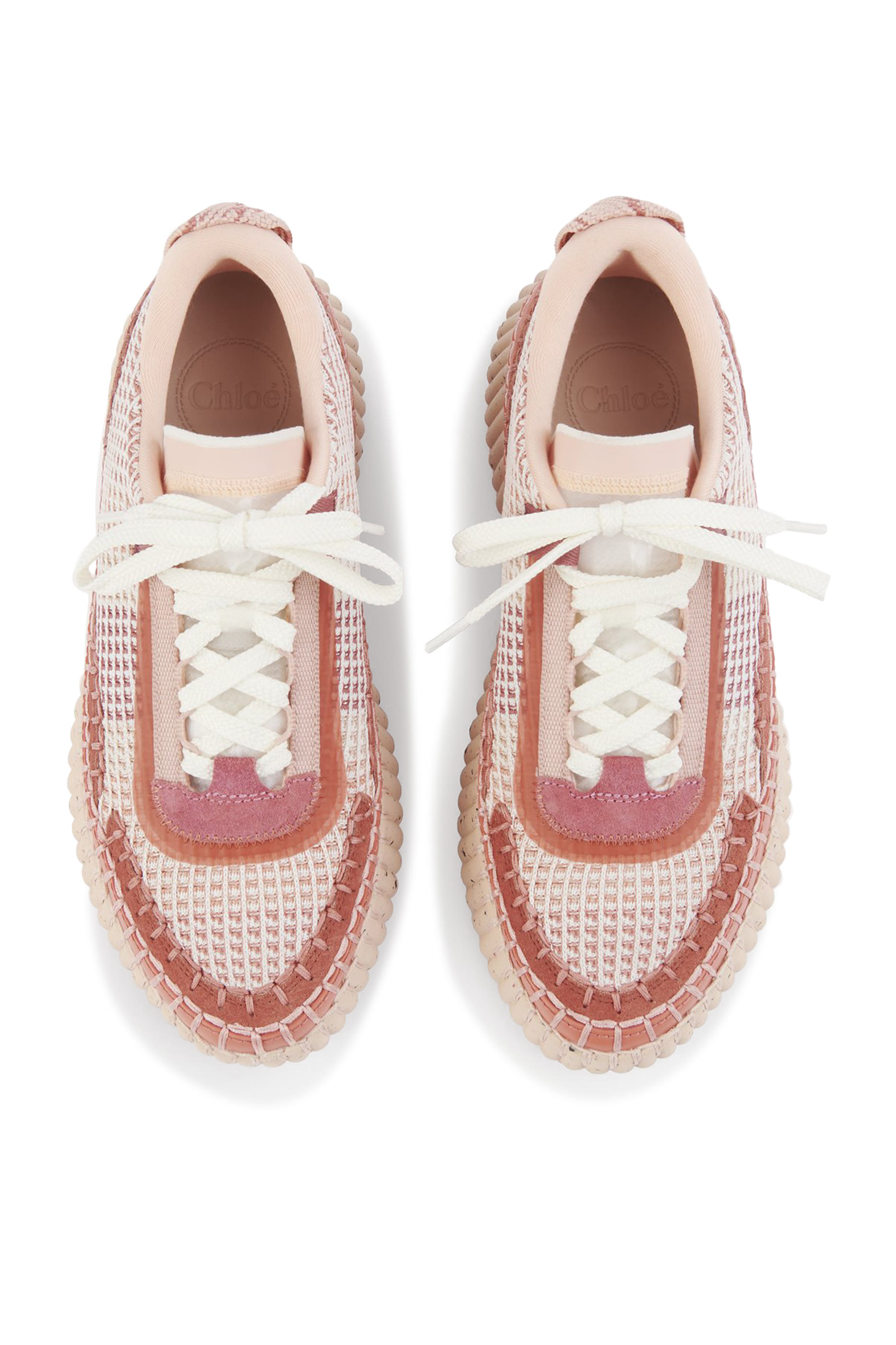 سنيكرز ناما