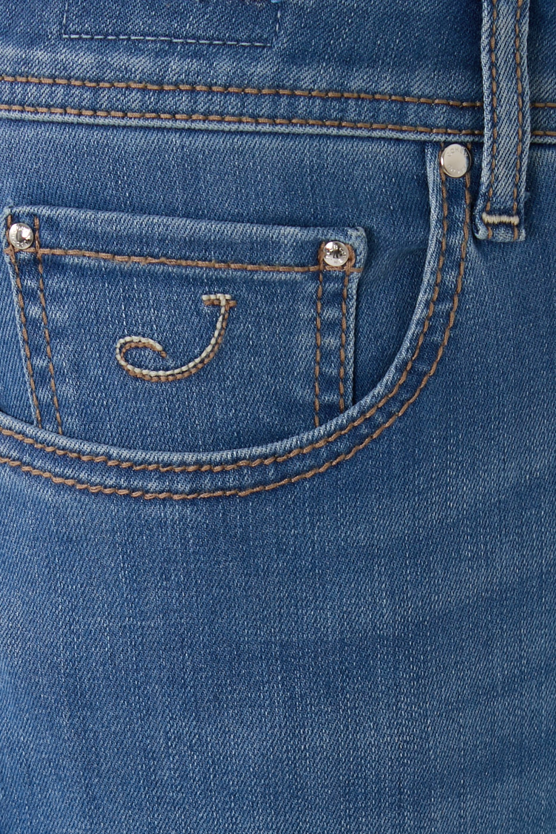 بنطال بارد في2