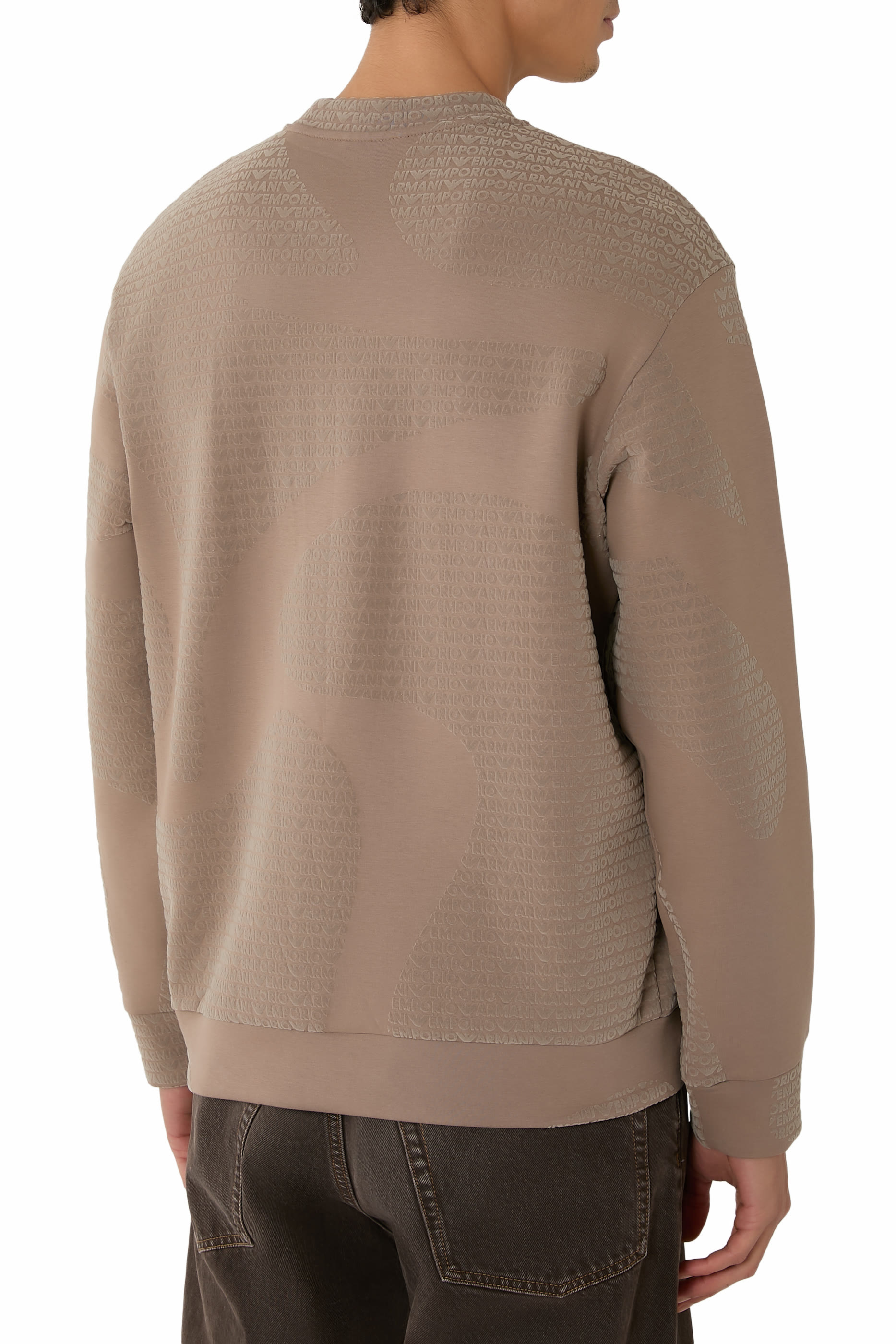 سويت شيرت بشعار الماركة