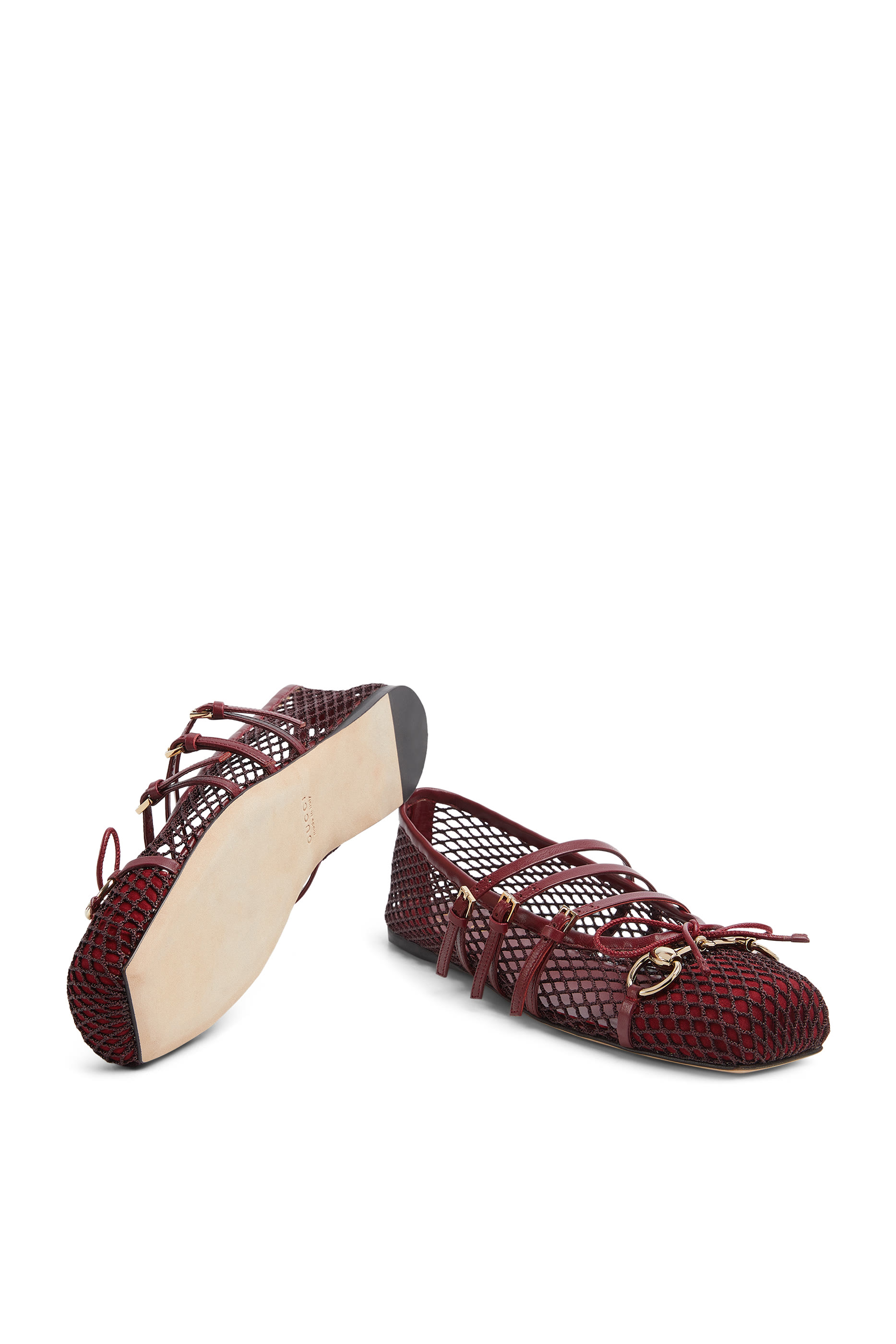 حذاء بالرينا بكعب مسطح وحلية لجام الحصان وشعار الماركة