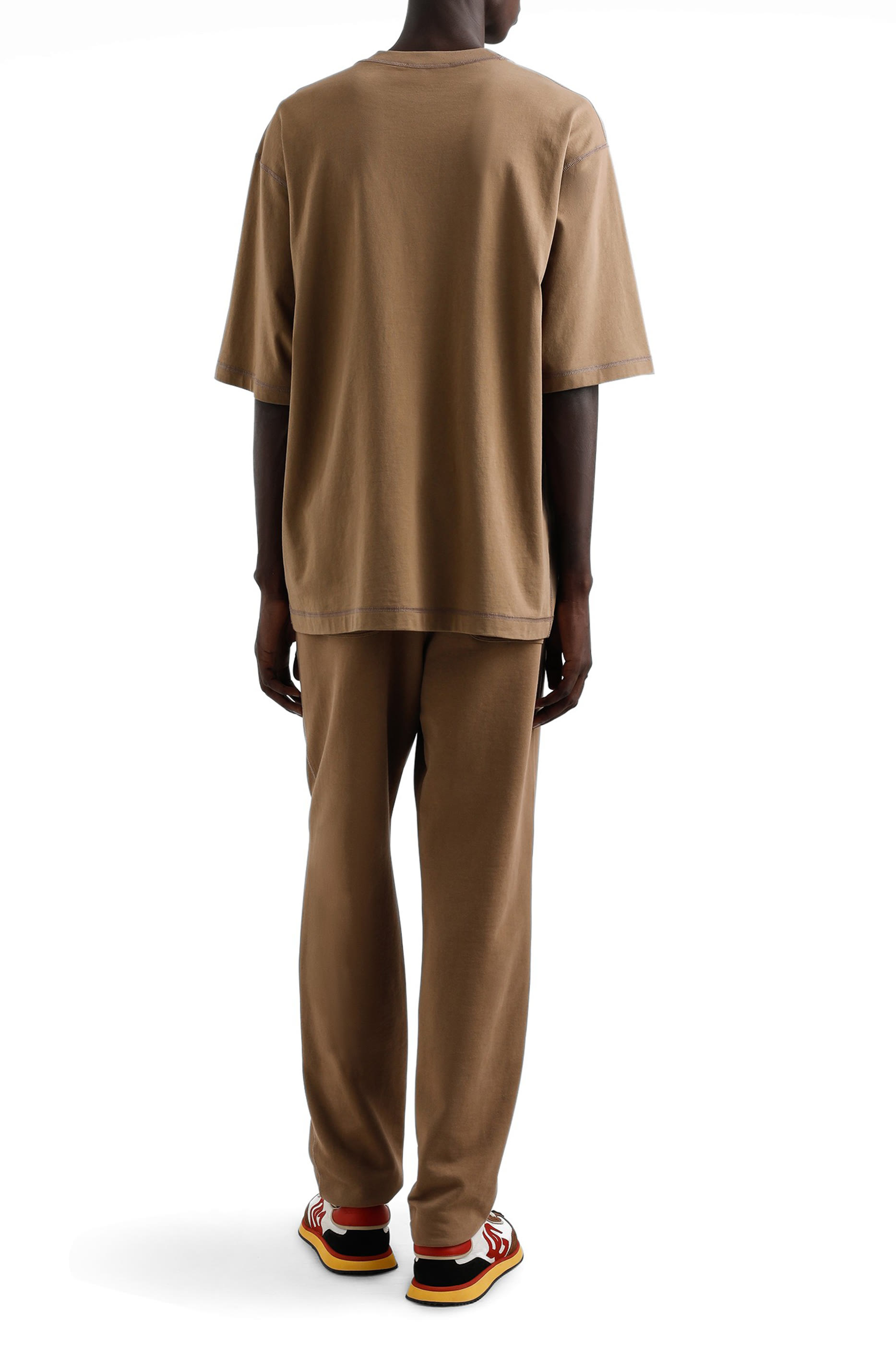 تيشيرت بشعار الماركة جيرسيه