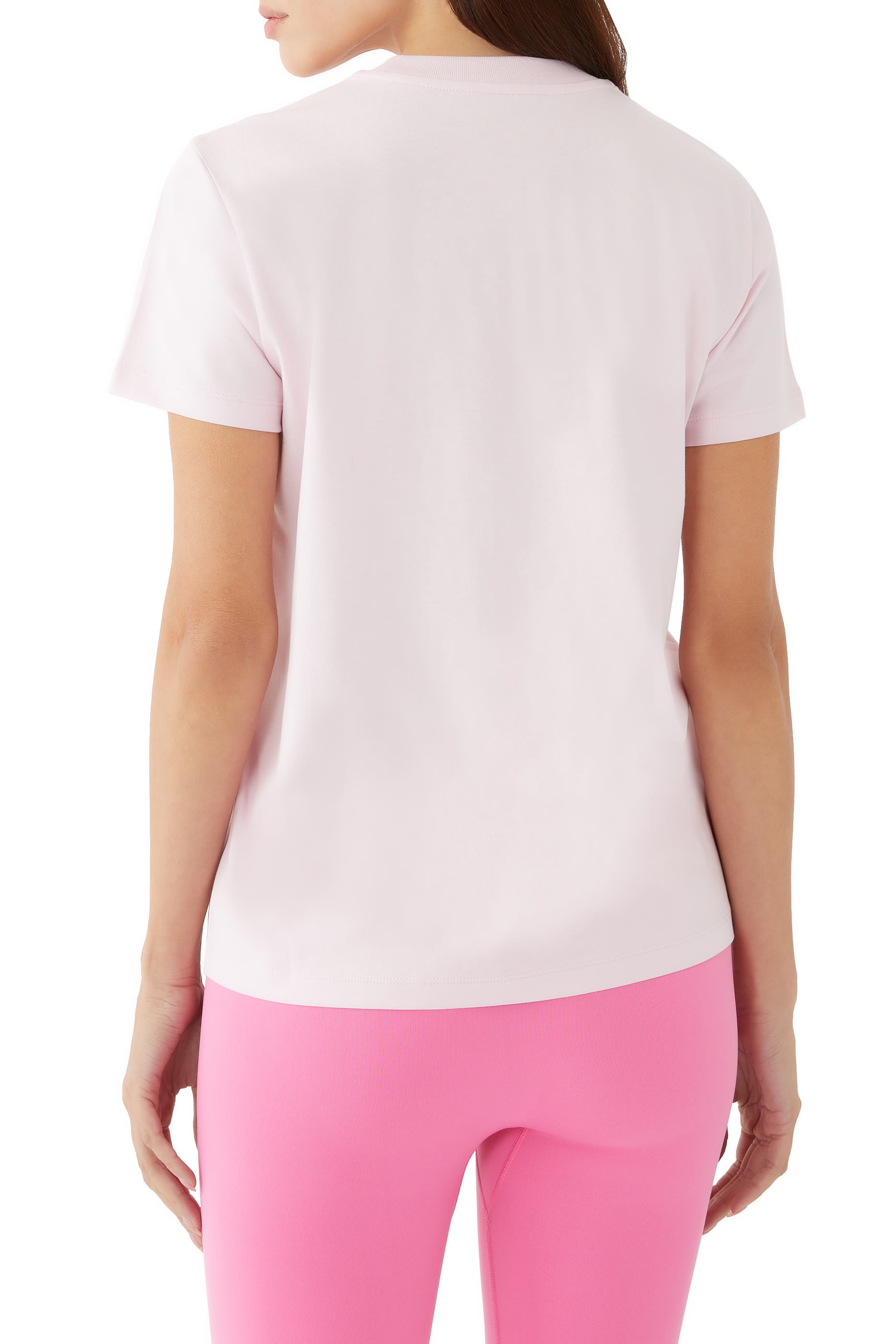 تيشيرت مطرز بشعار الماركة