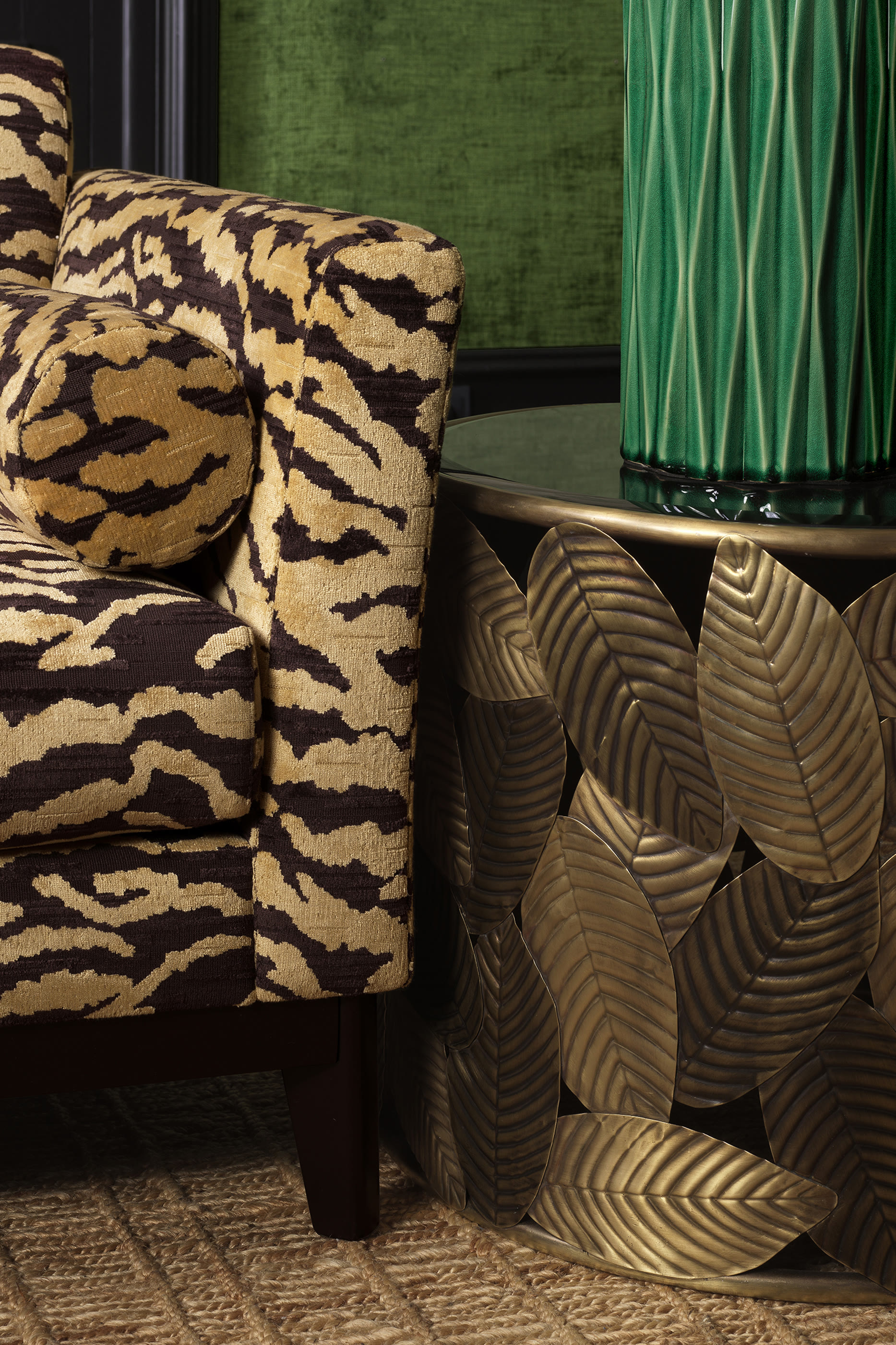 طاولة جانبية بوتانيكو