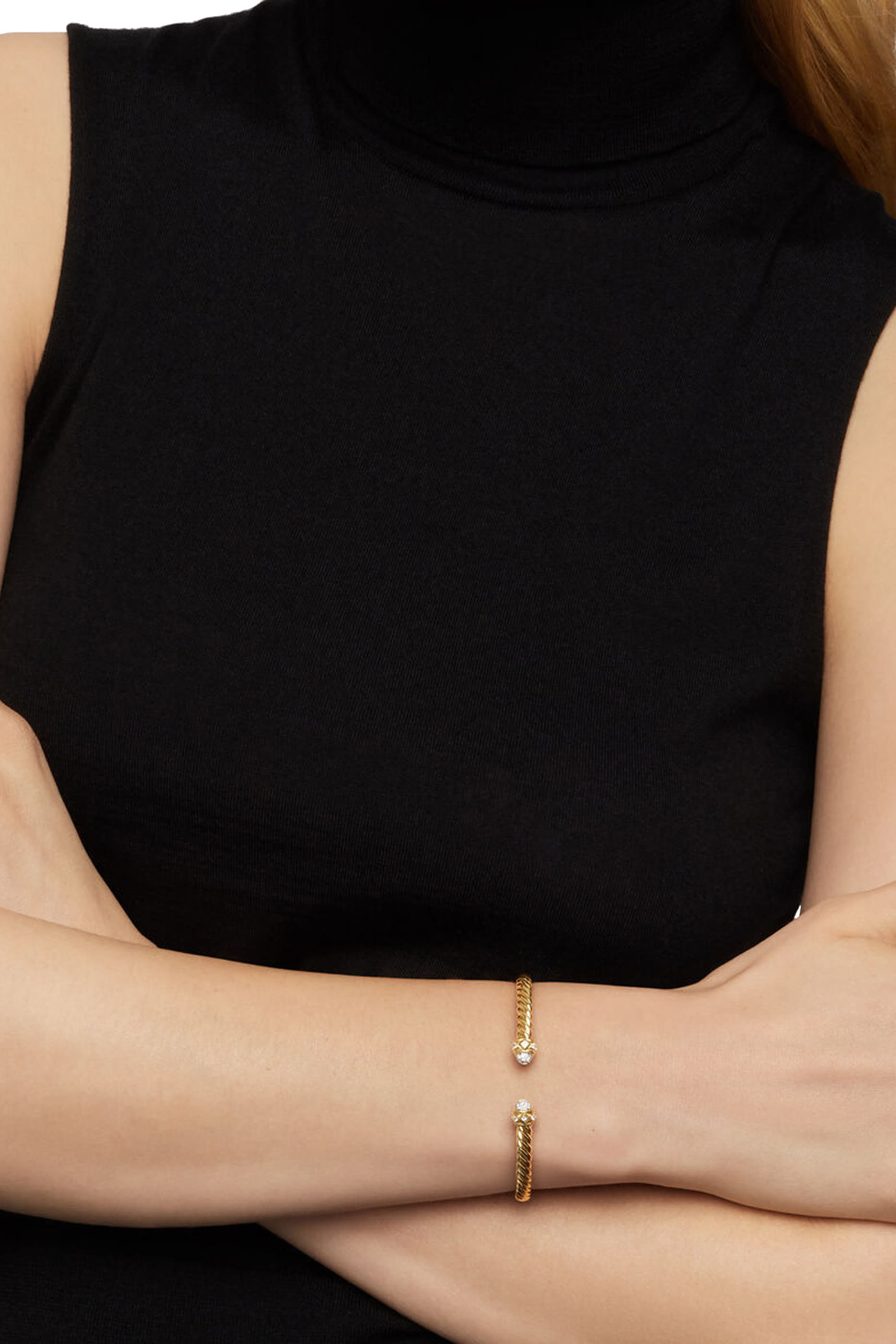 سوار رينيسانس أوفال كابل سبيرا مرصع بالماس ذهب أصفر عيار 18