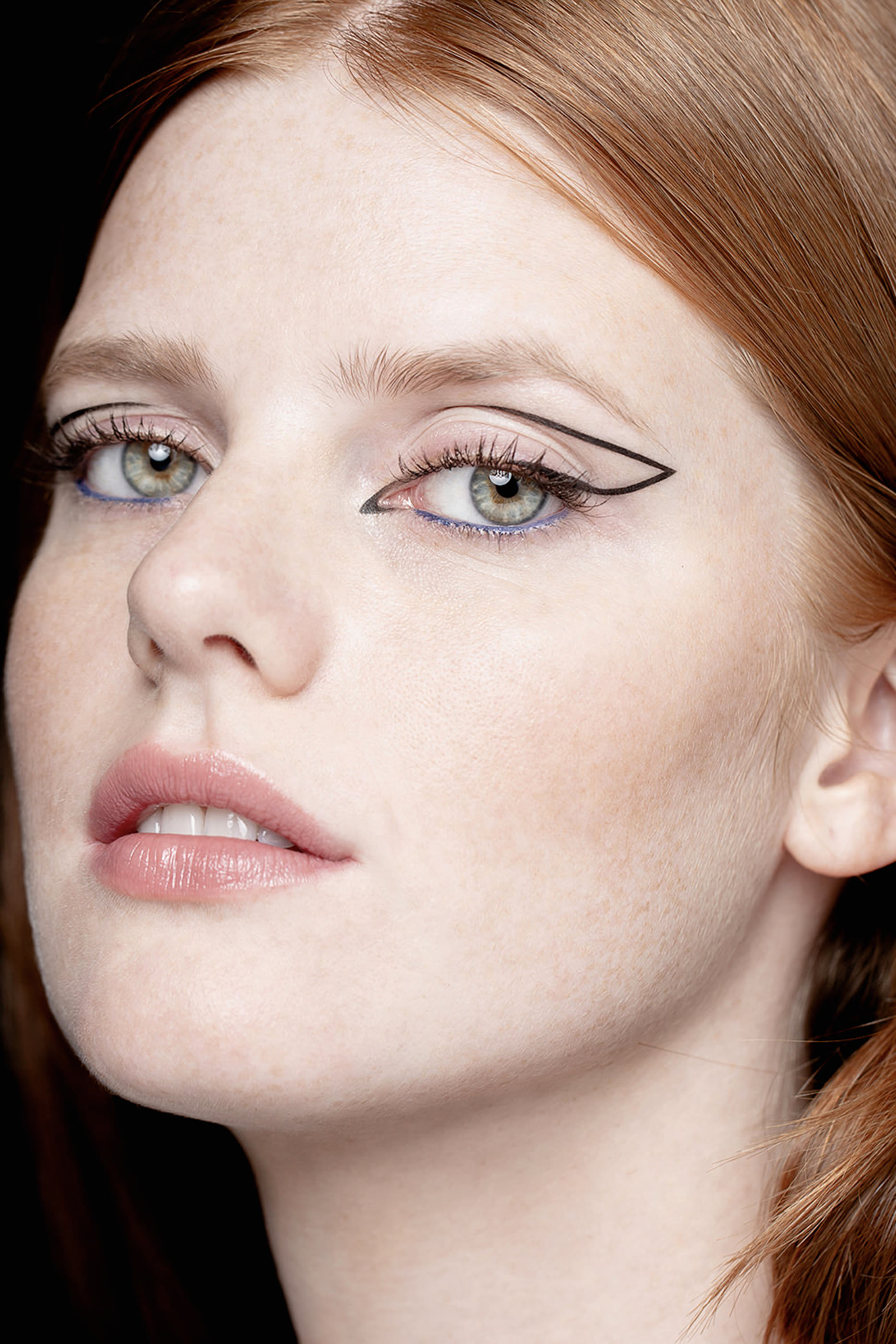 مرطب فيتو ليب تويست