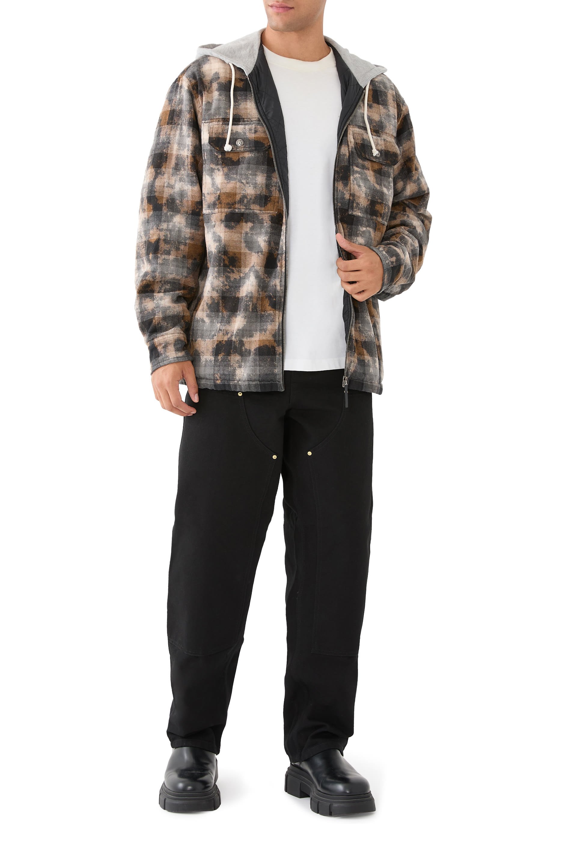 جاكيت بنمط قميص تشاك بشعار الماركة مقوس