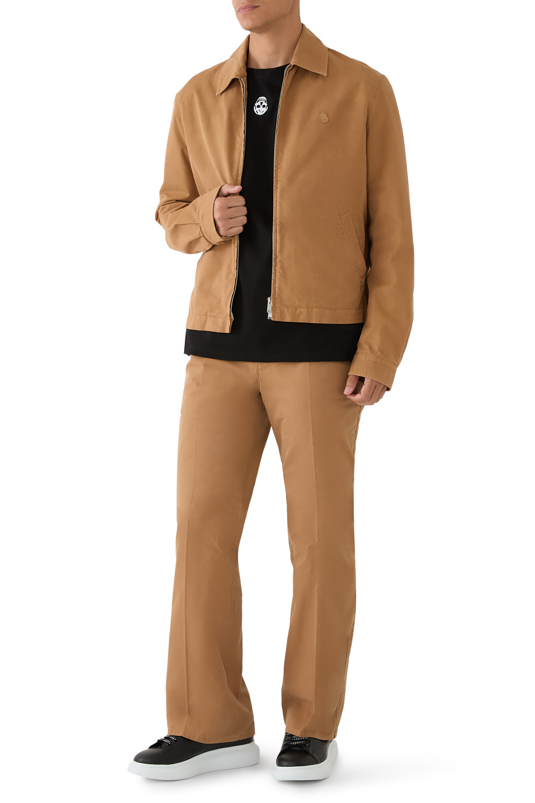 سنيكرز بنعل سميك