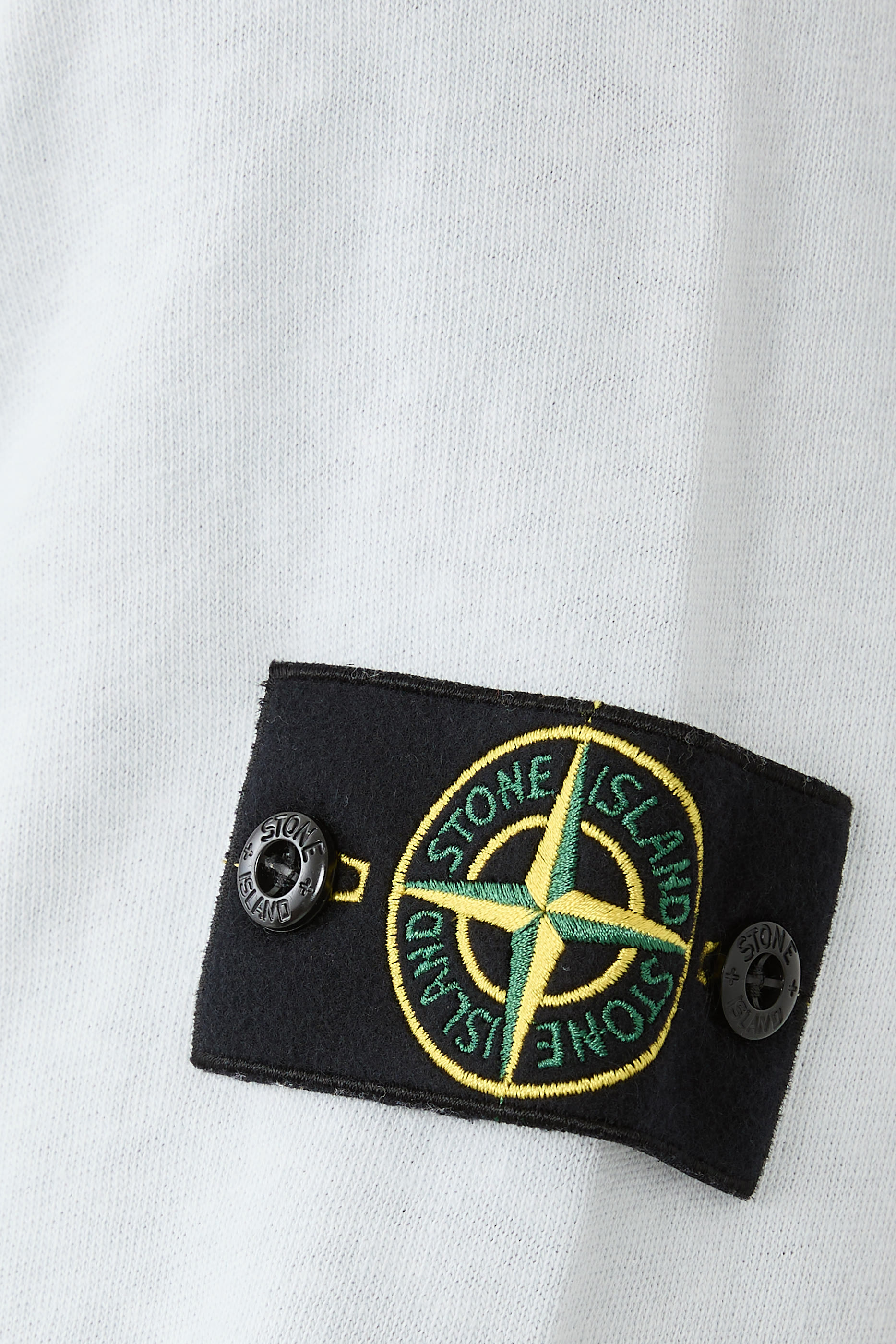 سويت شيرت برقعة شعار الماركة