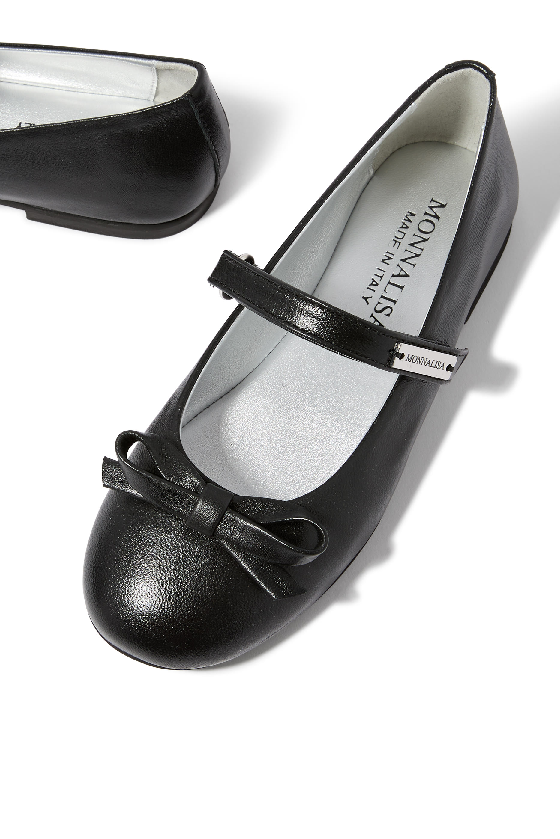 حذاء بالرينا بكعب مسطح وفيونكة للأطفال