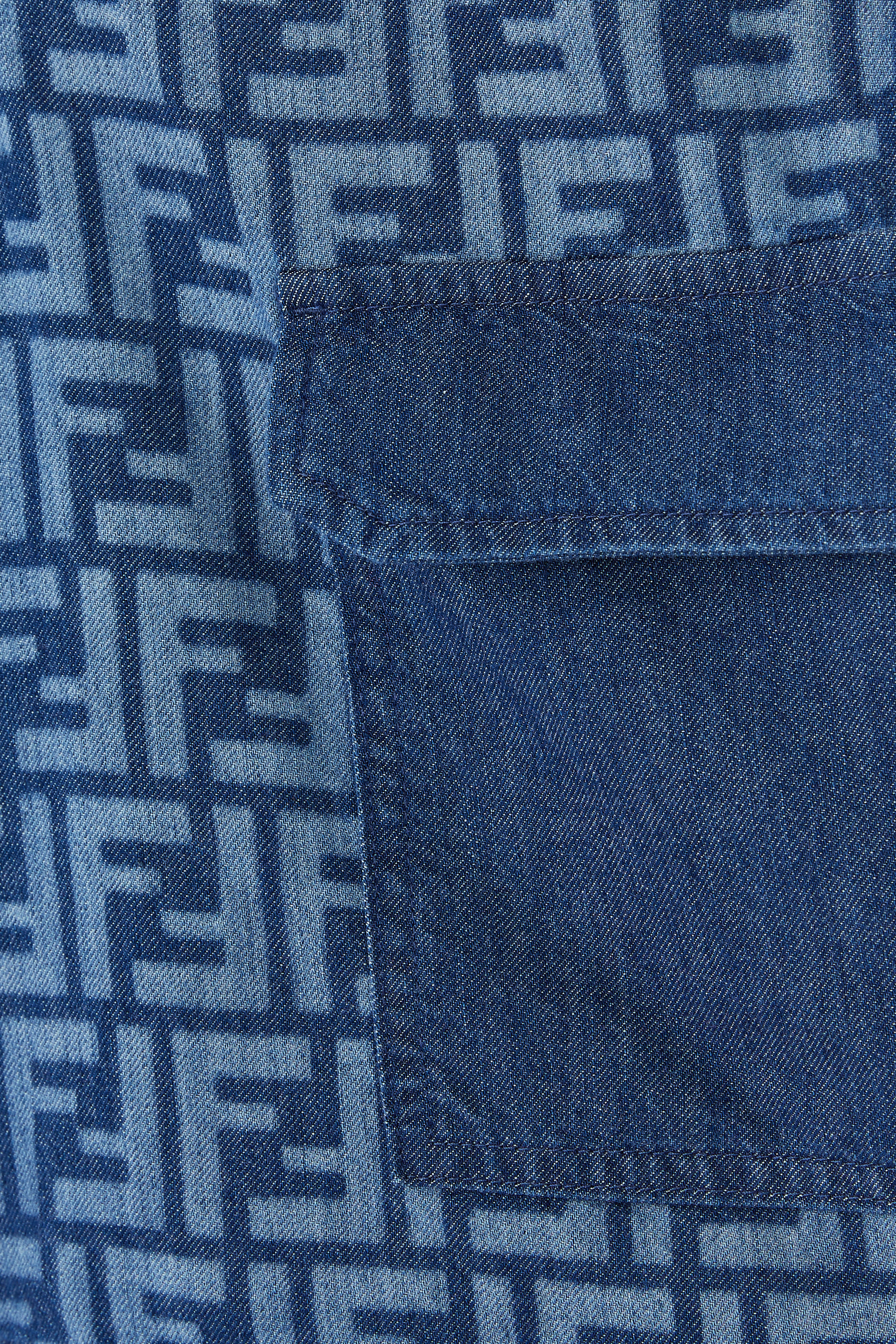 شورت بنقشة شعار الماركة للأطفال