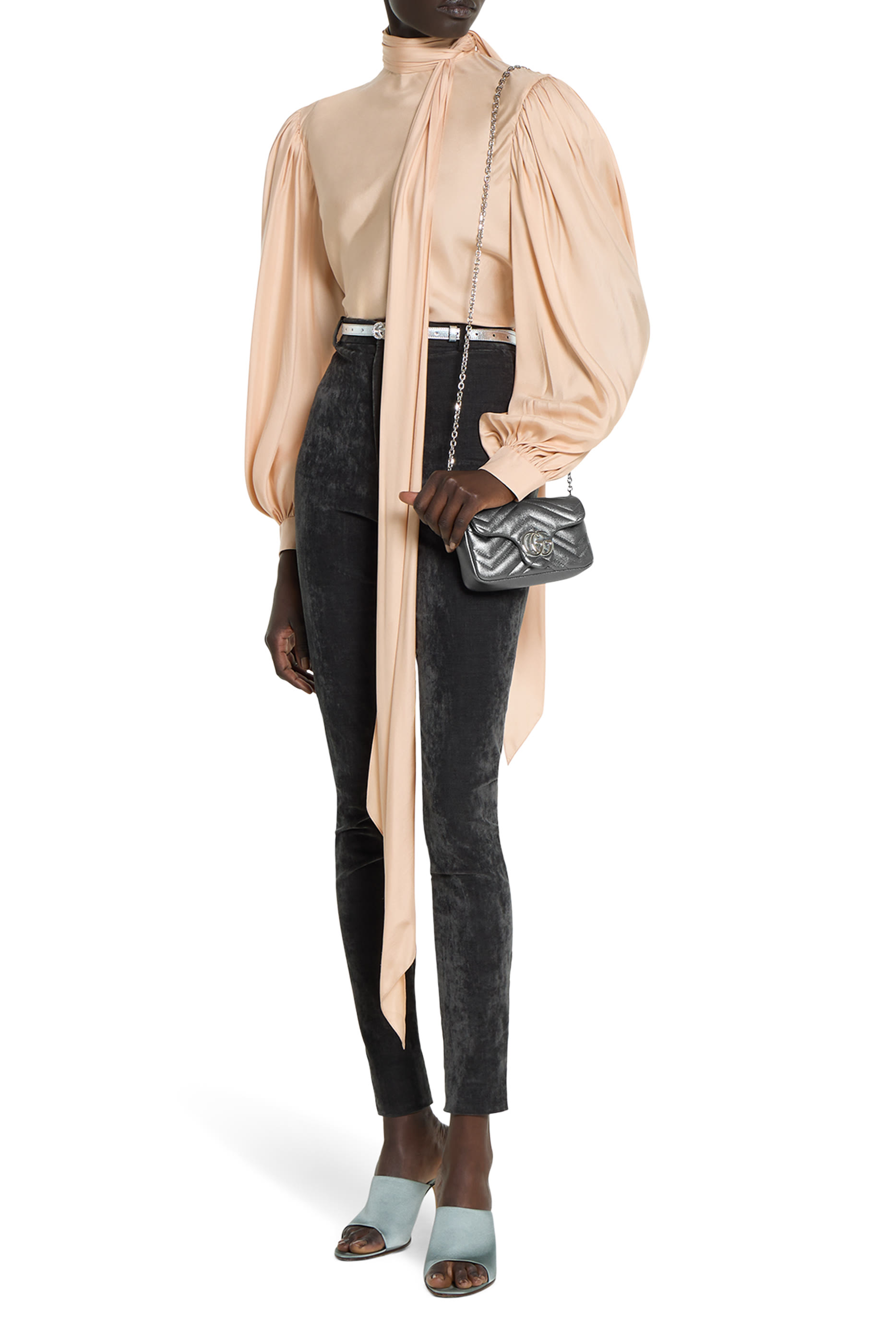 حقيبة كتف مارمونت صغيرة بشعار الماركة 