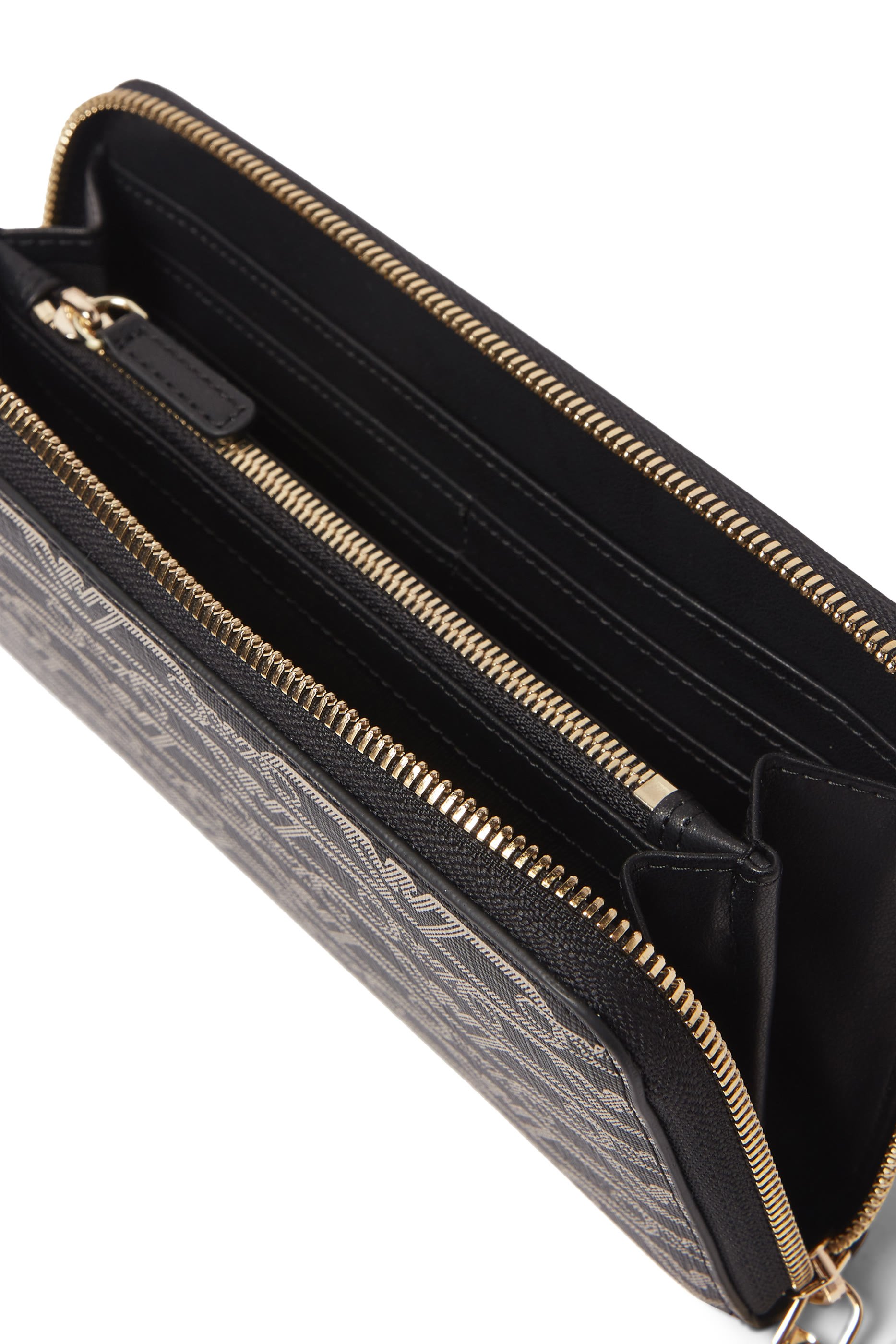 محفظة بسحاب محيط وشعار الماركة