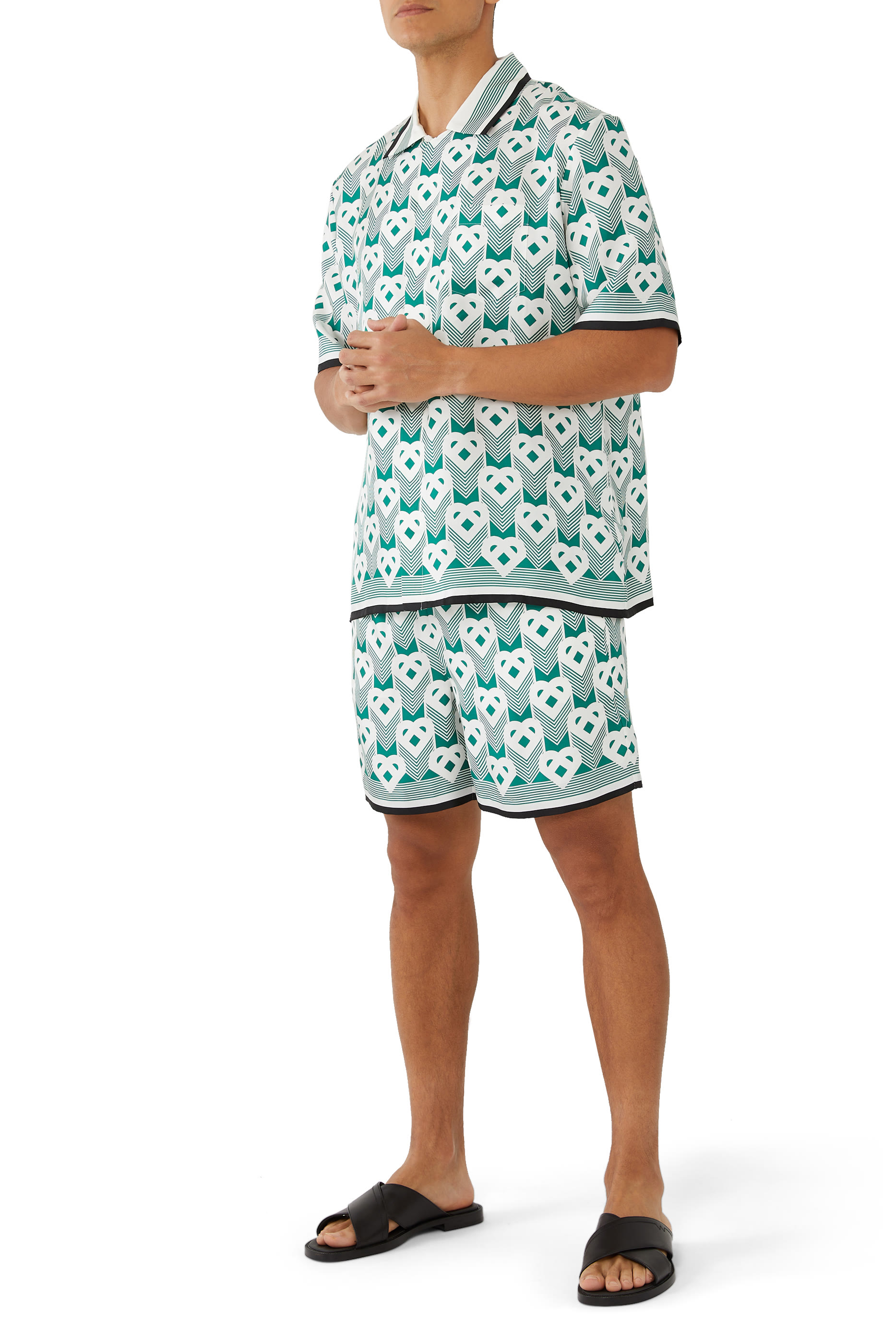 قميص حرير بياقة كوبية