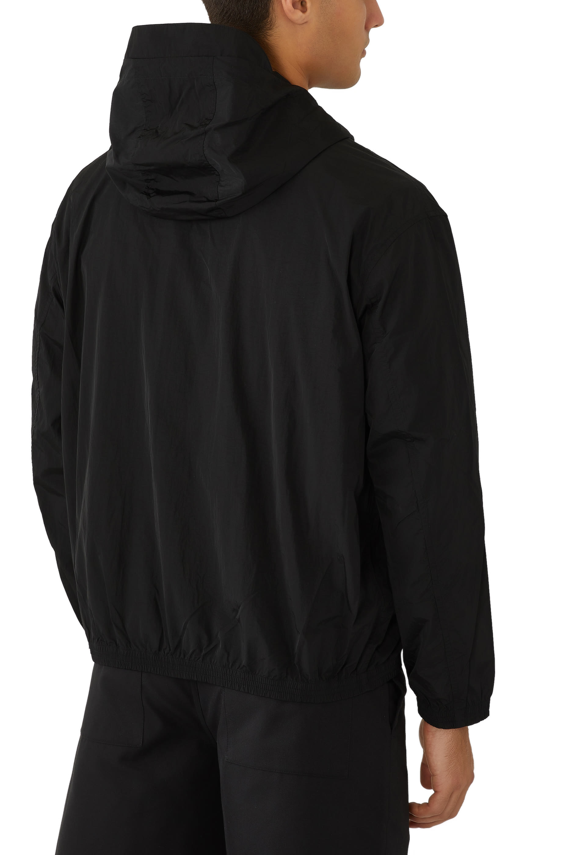 جاكيت فضفاض بنقشة مربعات وسحّاب كامل