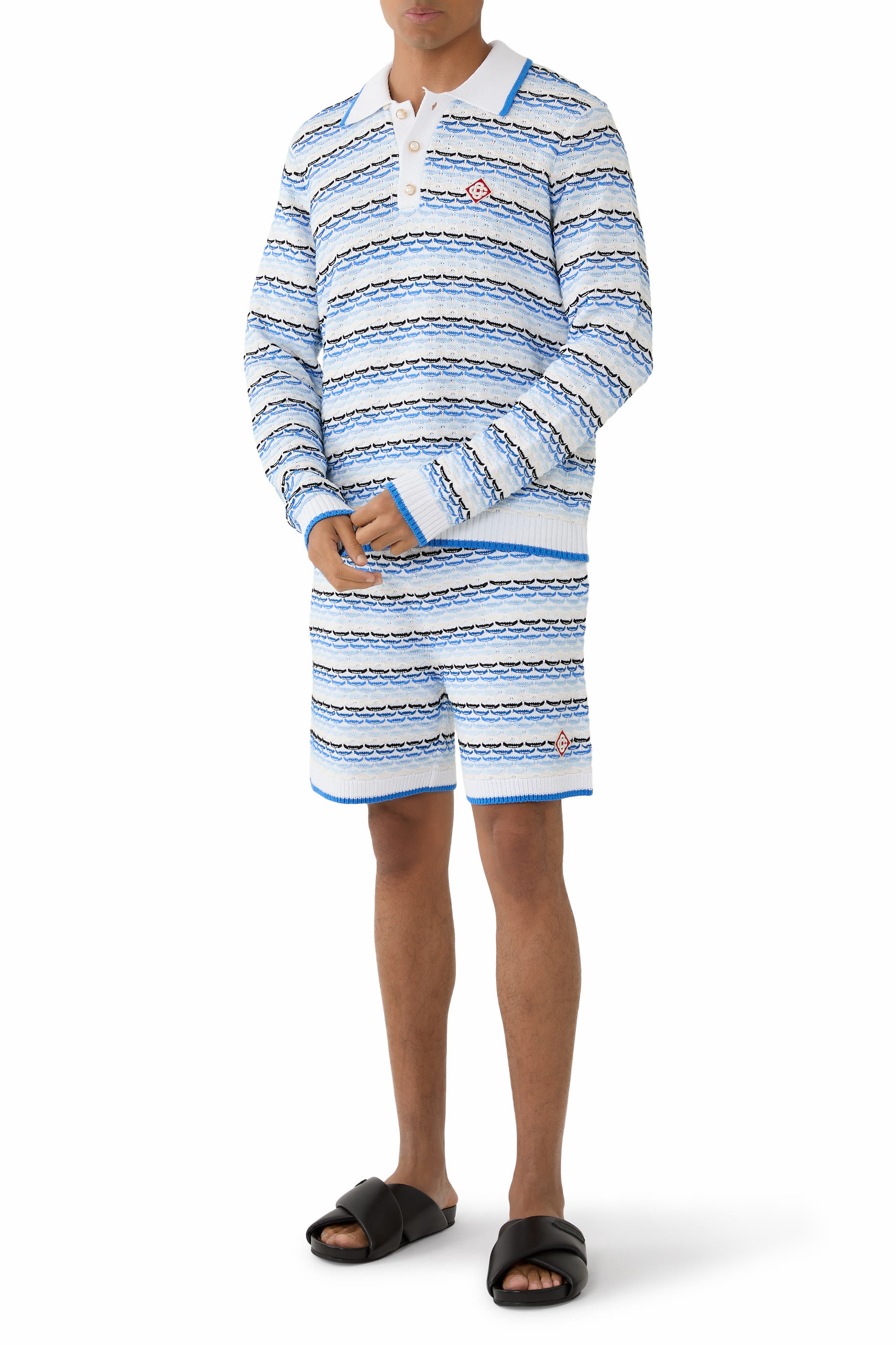 شورت بالغرزة المعلقة