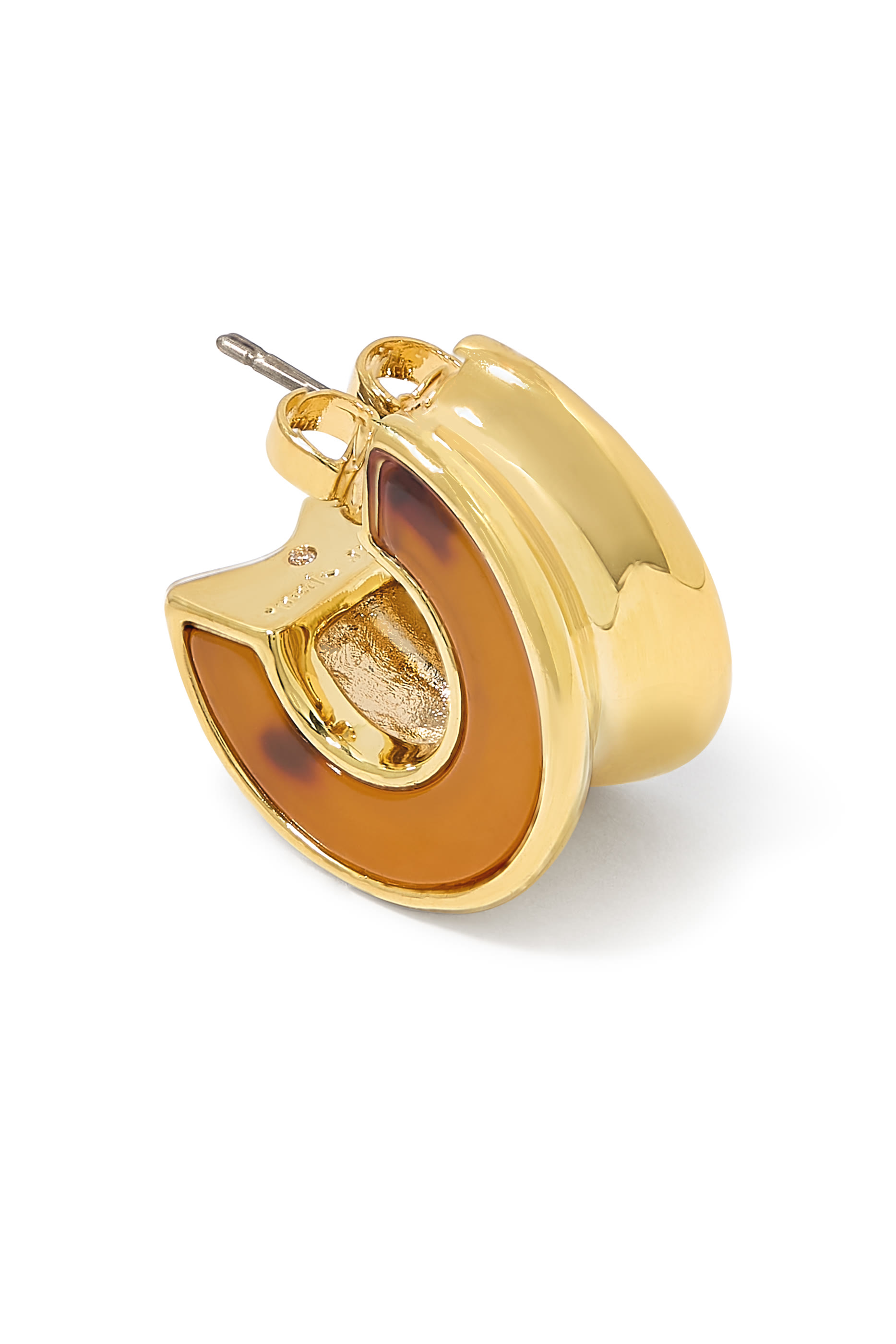 أقراط بولد دائرية صغيرة