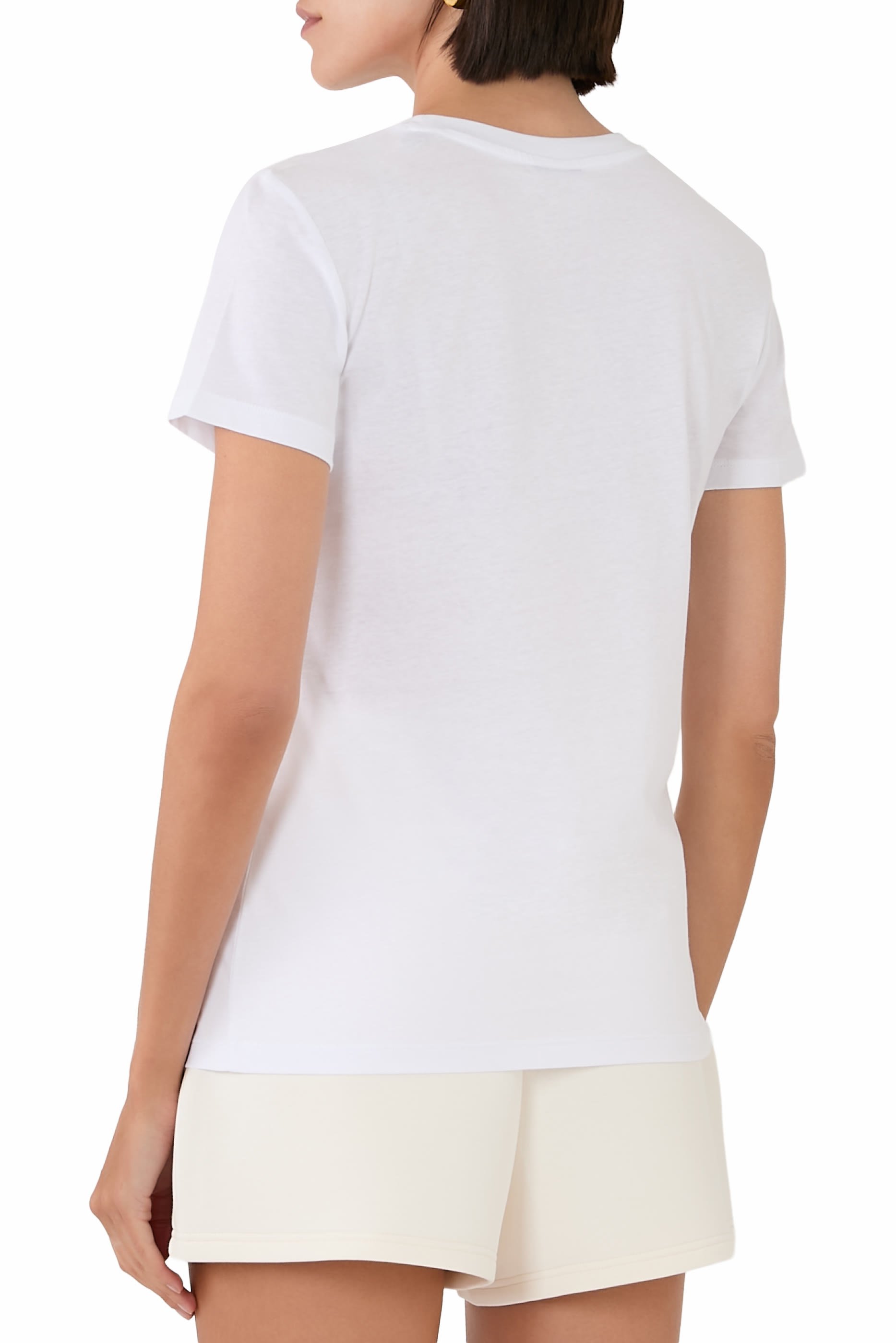 تيشيرت بقصة عادية بشعار الماركة