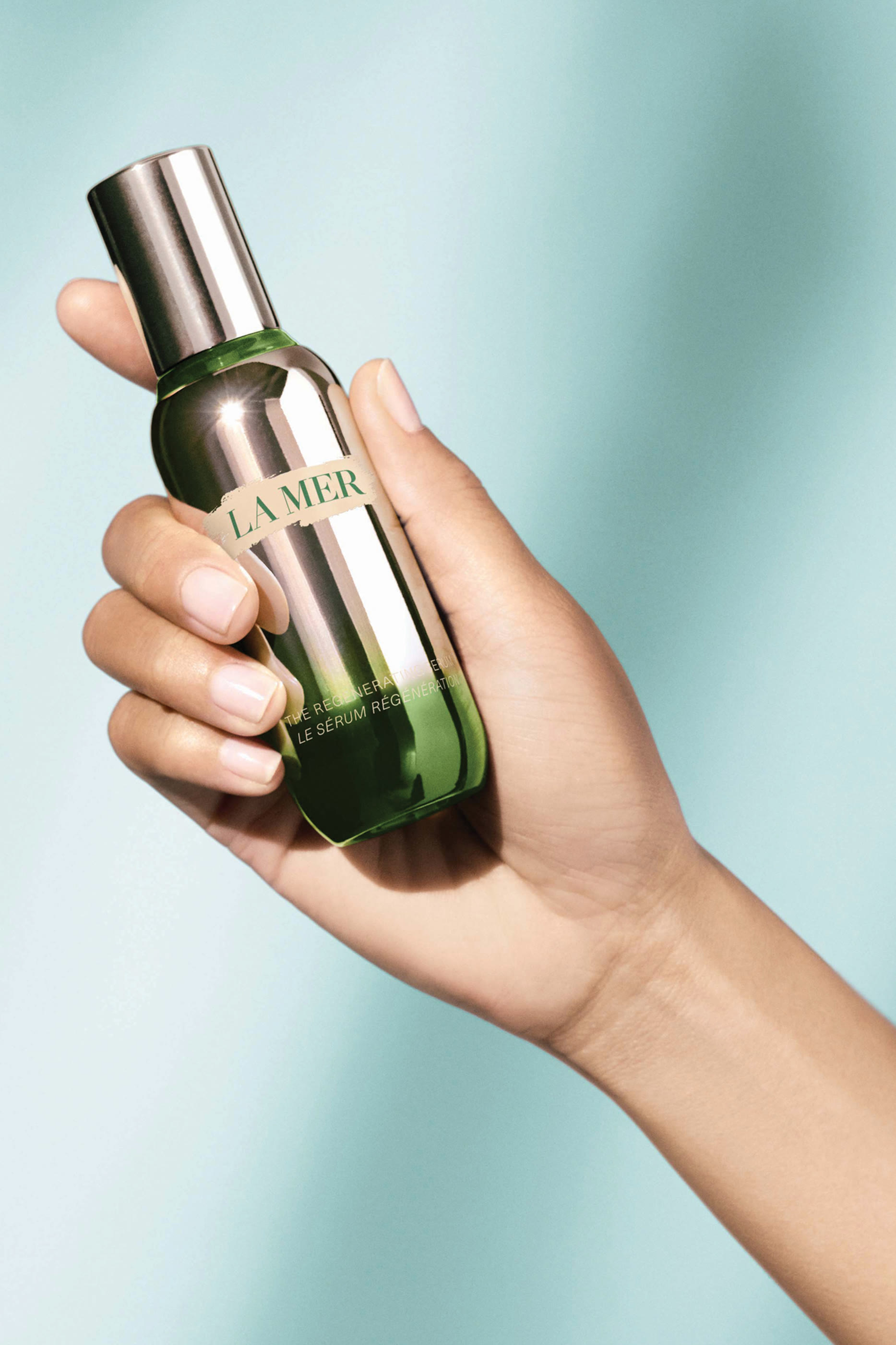 سيروم لتجديد البشرة