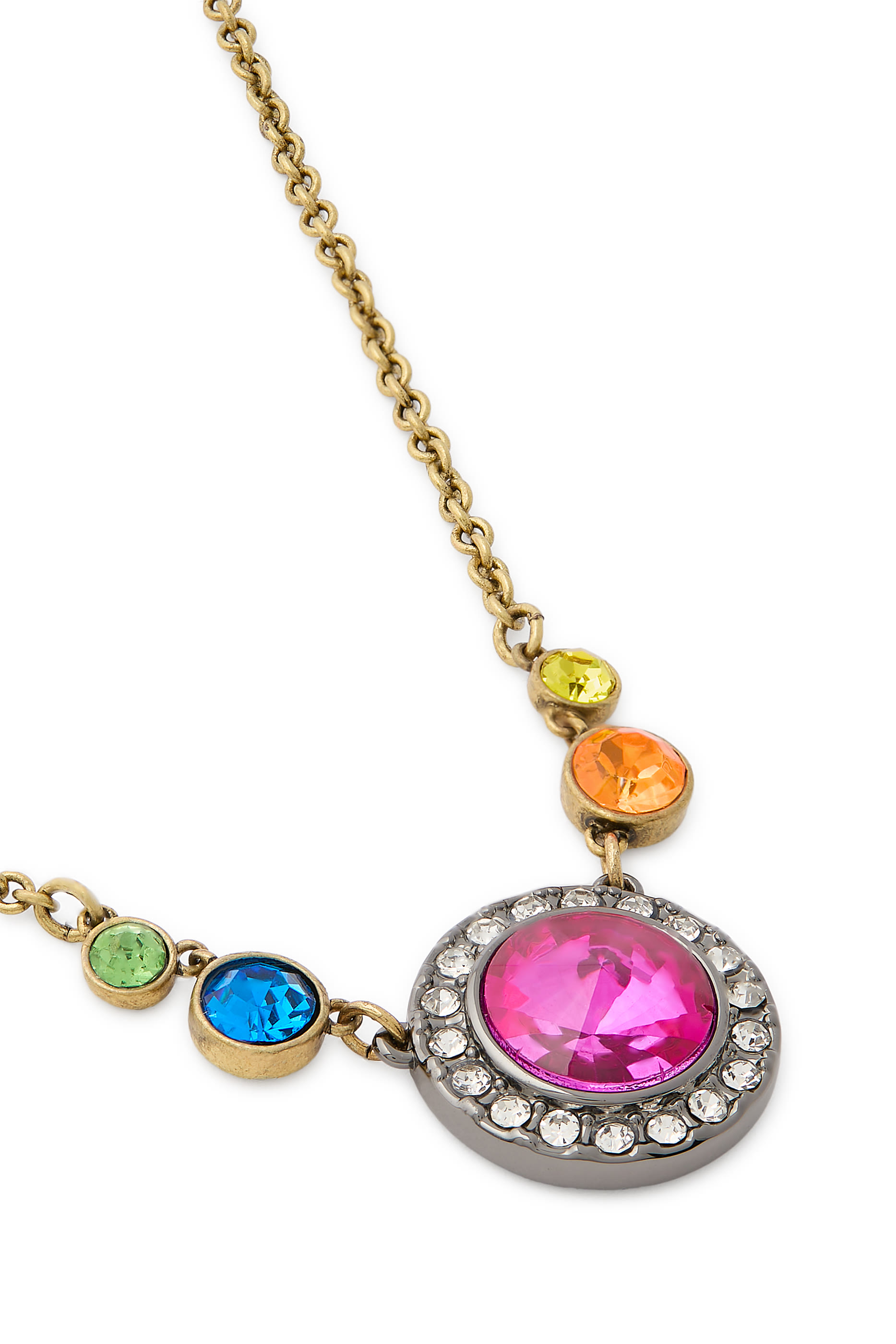 قلادة أوكتافيا بدلاية