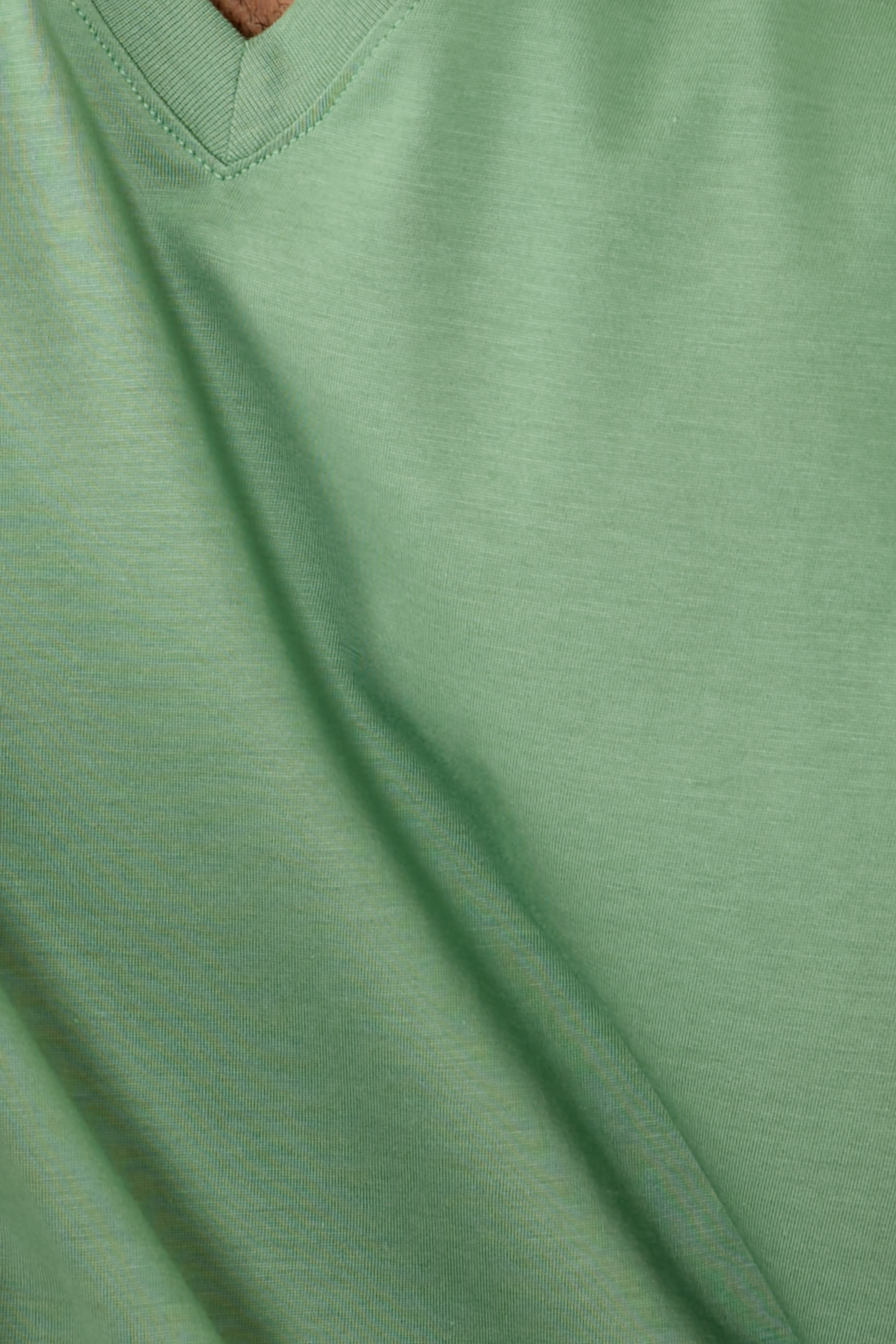 تيشيرت بقصة ضيقة قطن بيما