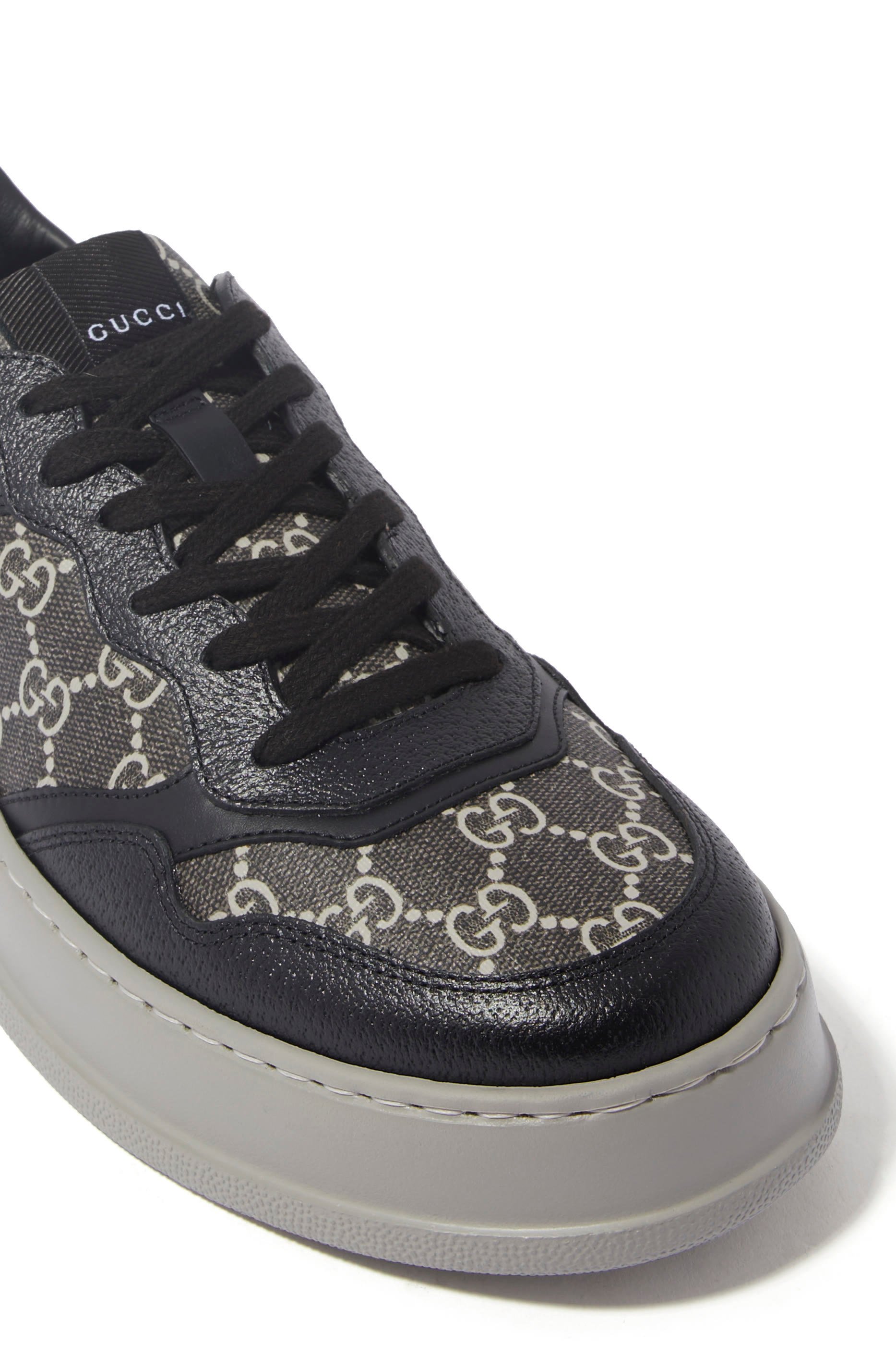 سنيكرز قنب سوبريم بشعار حرفي الماركة