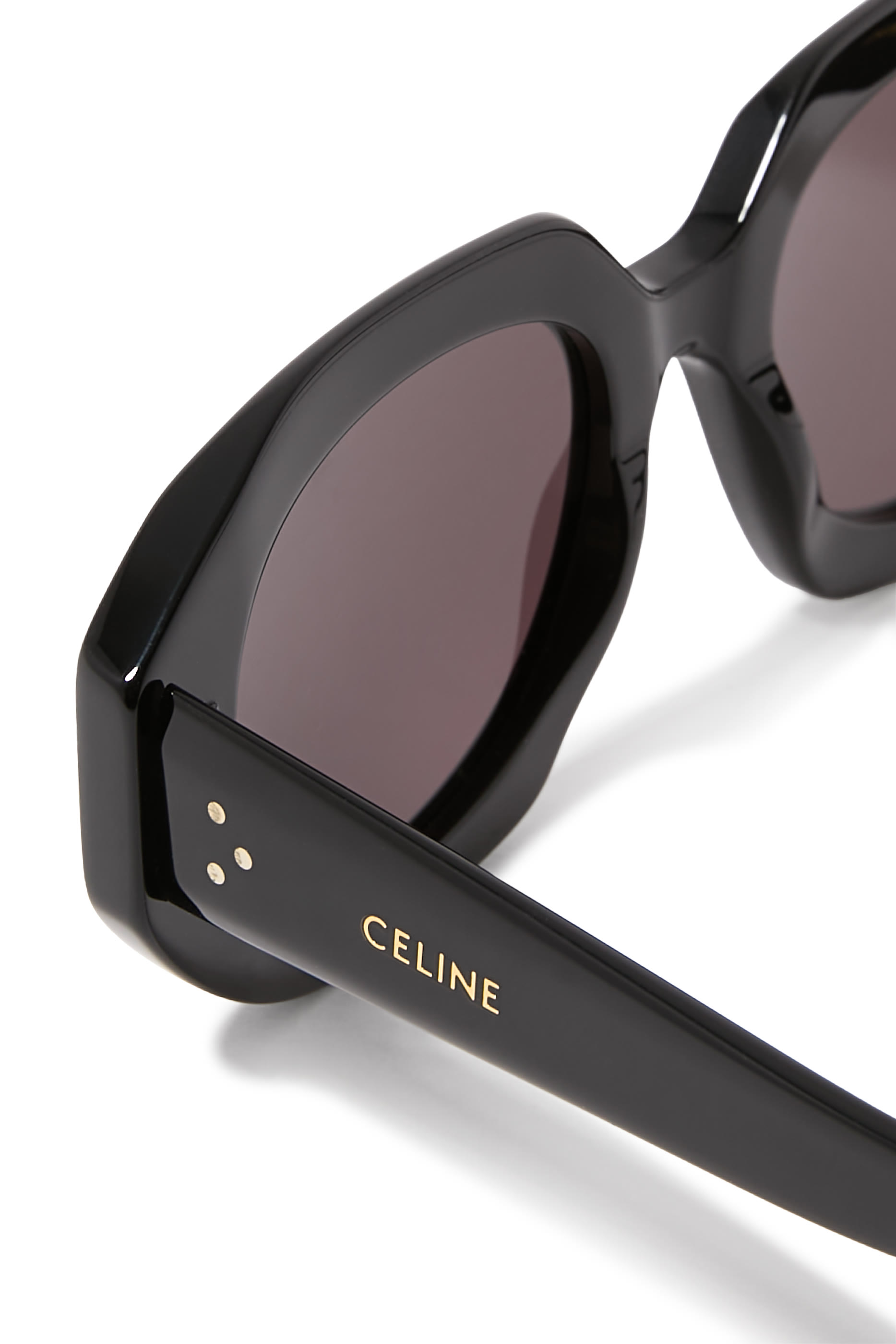 نظارة شمسية بشعار الثلاث نقاط بتصميم هندسي