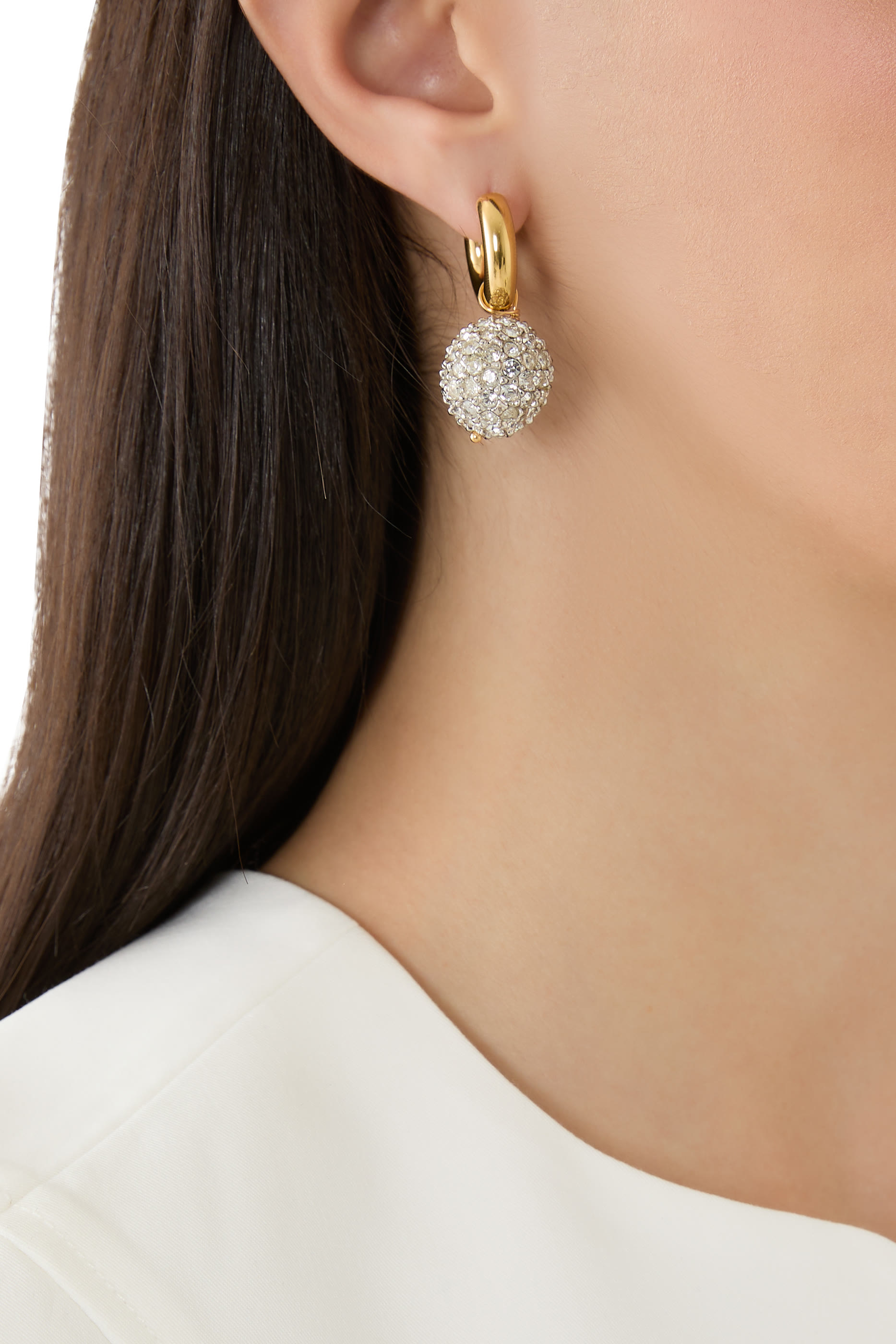 أقراط بتصميم غير متماثل مرصعة بالكريستال والملكيت، نحاس مطلي بذهب عيار 24