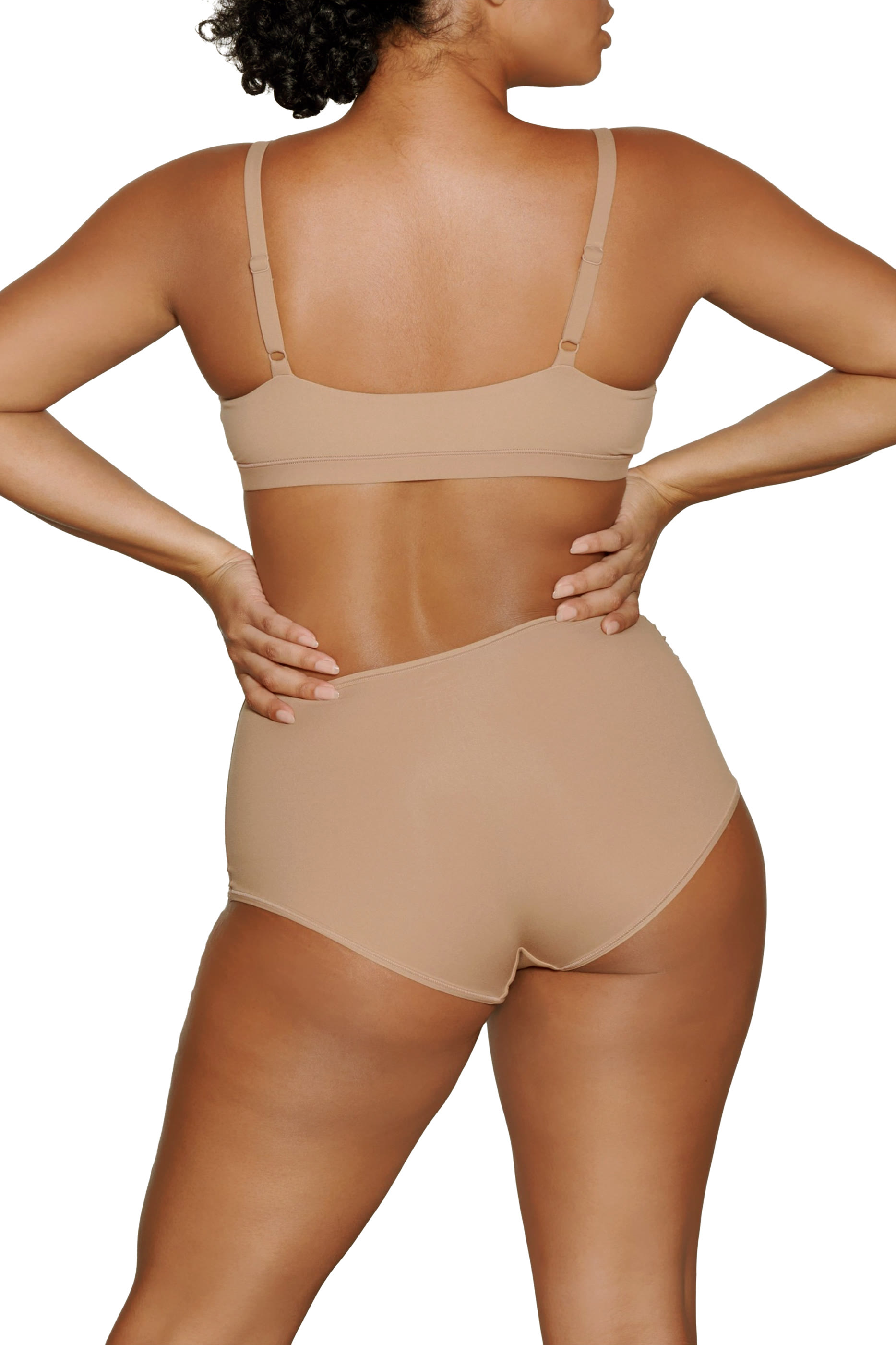 شورت فيتس ايفربادي بنمط بوكسر