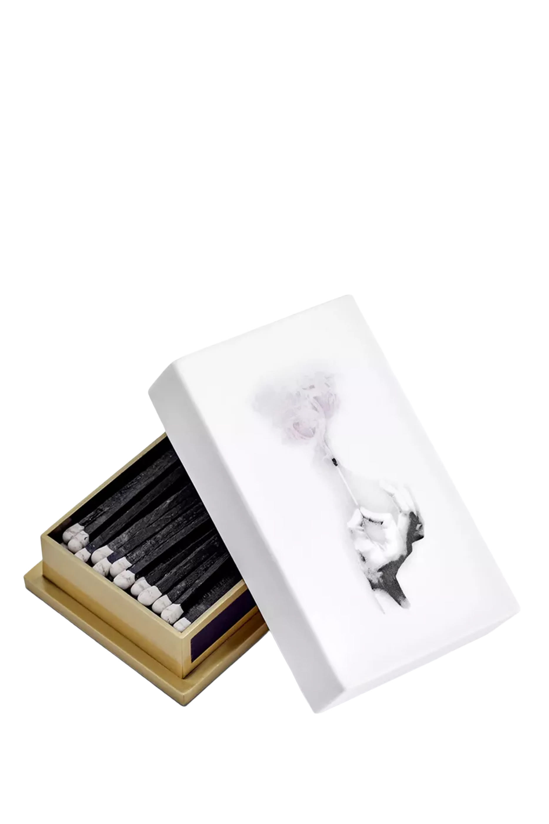 علبة كبريت + أعواد ثقاب