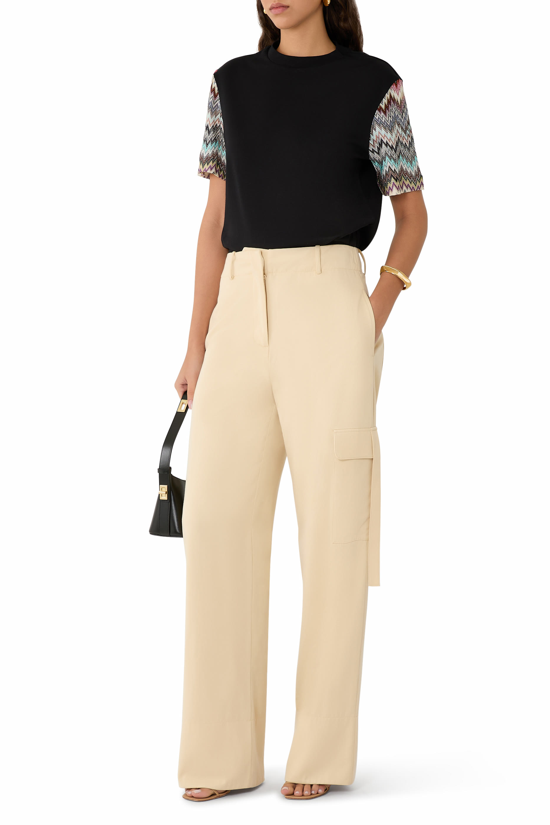 تيشيرت بياقة ضيقة نسيج راشيل