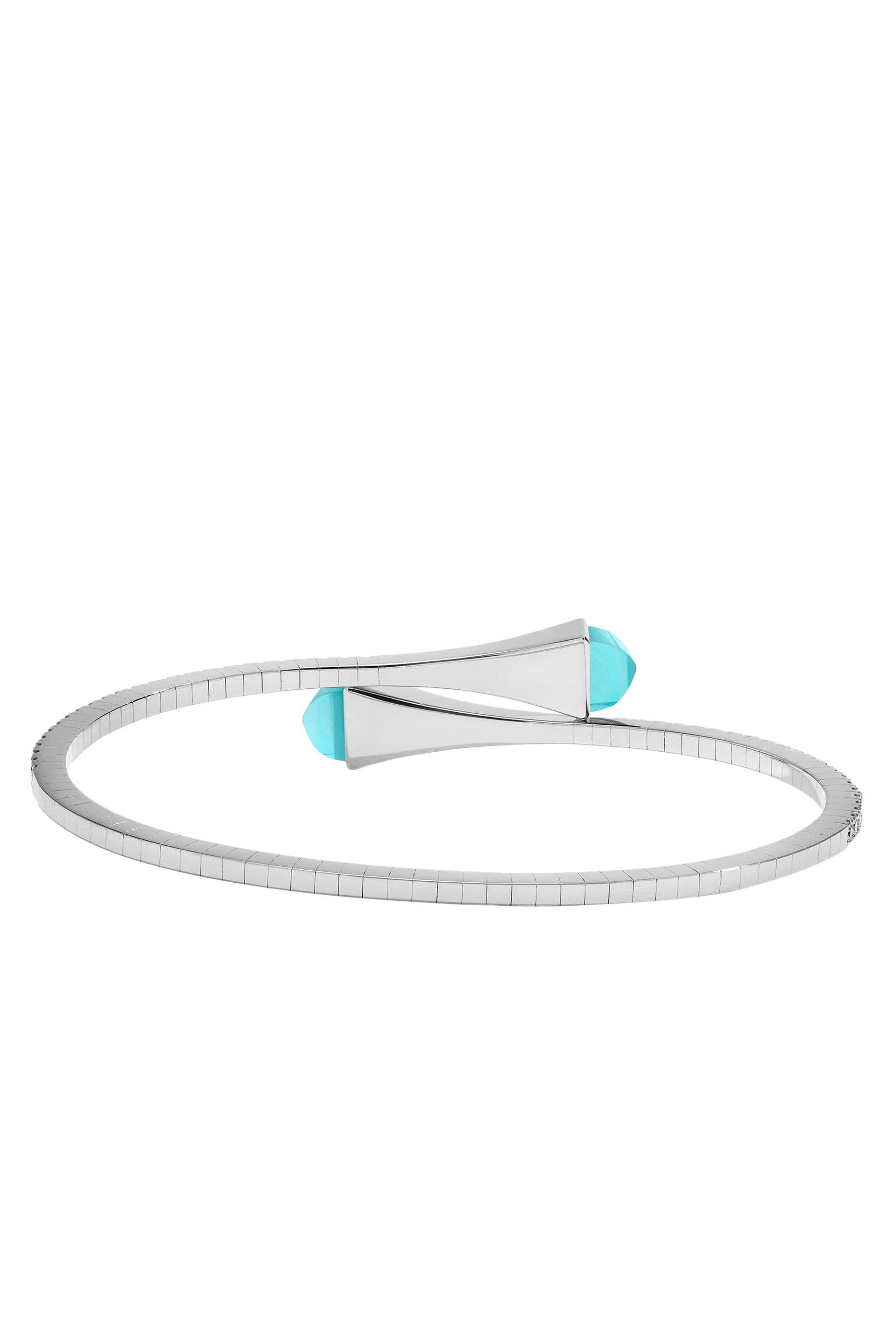 سوار كليو متوسط سهل الإرتداء مرصع بالماس والعقيق الأزرق ذهب أبيض عيار 18