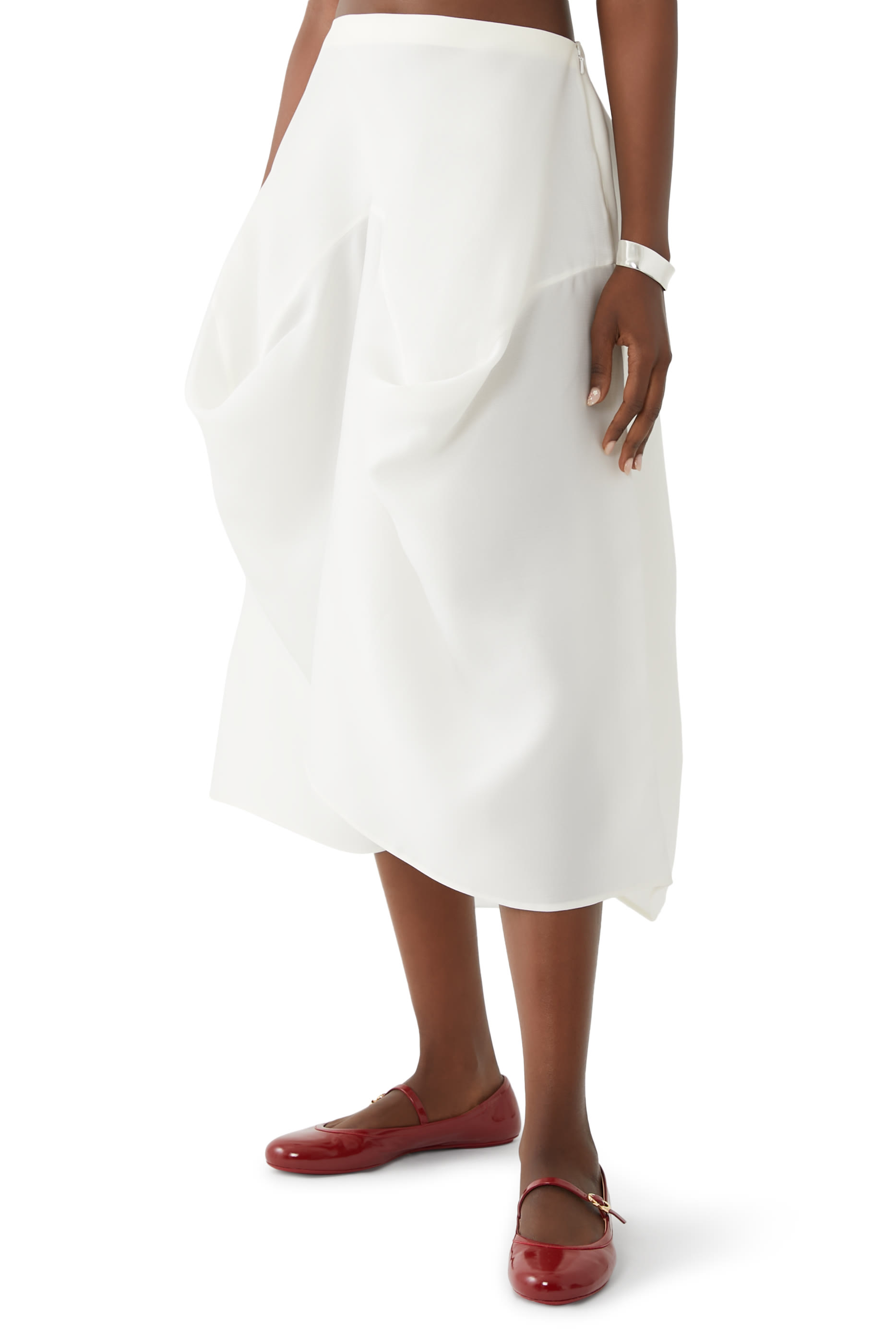 تنورة سوير متوسطة الطول