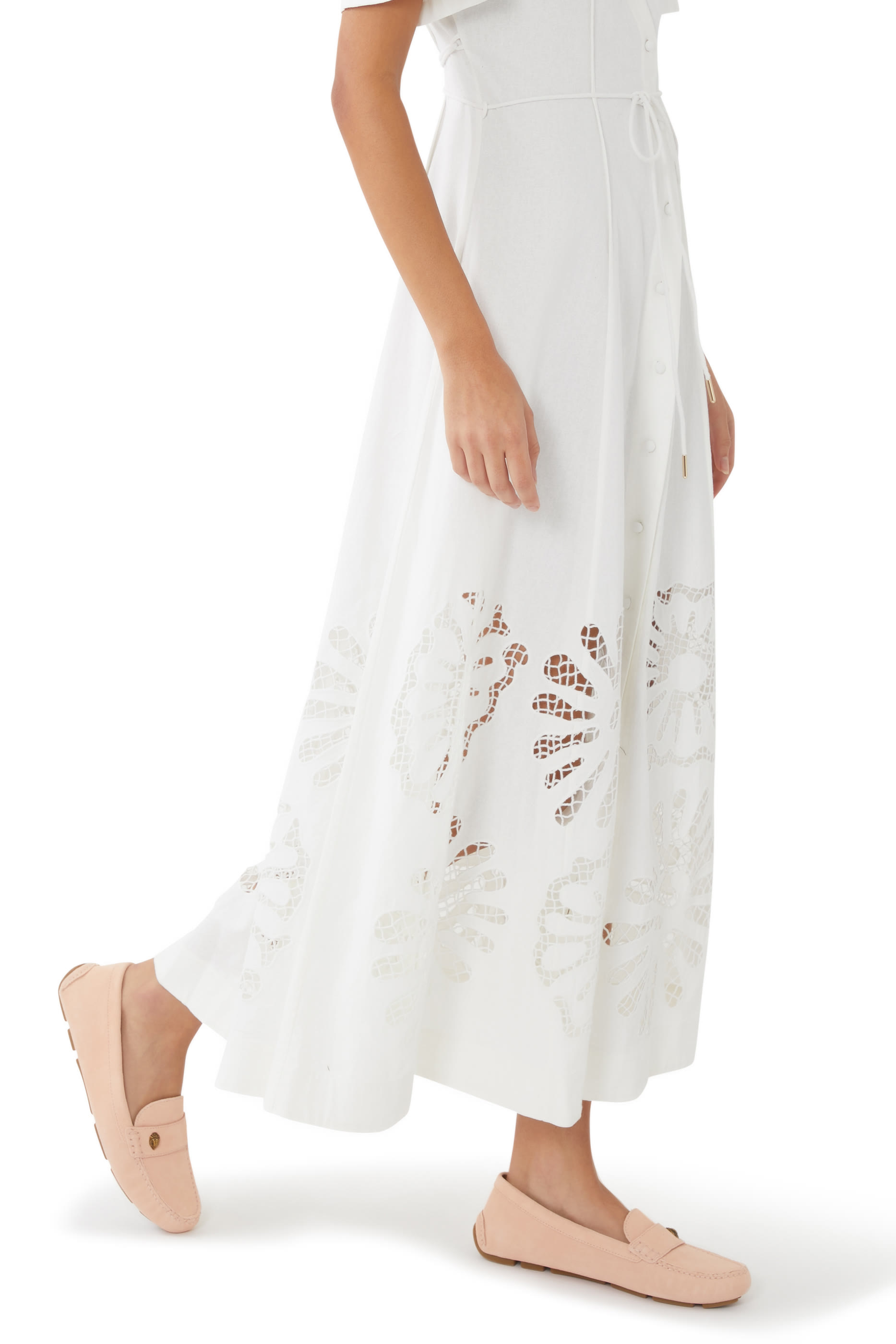 حذاء درايفر بشعار الماركة