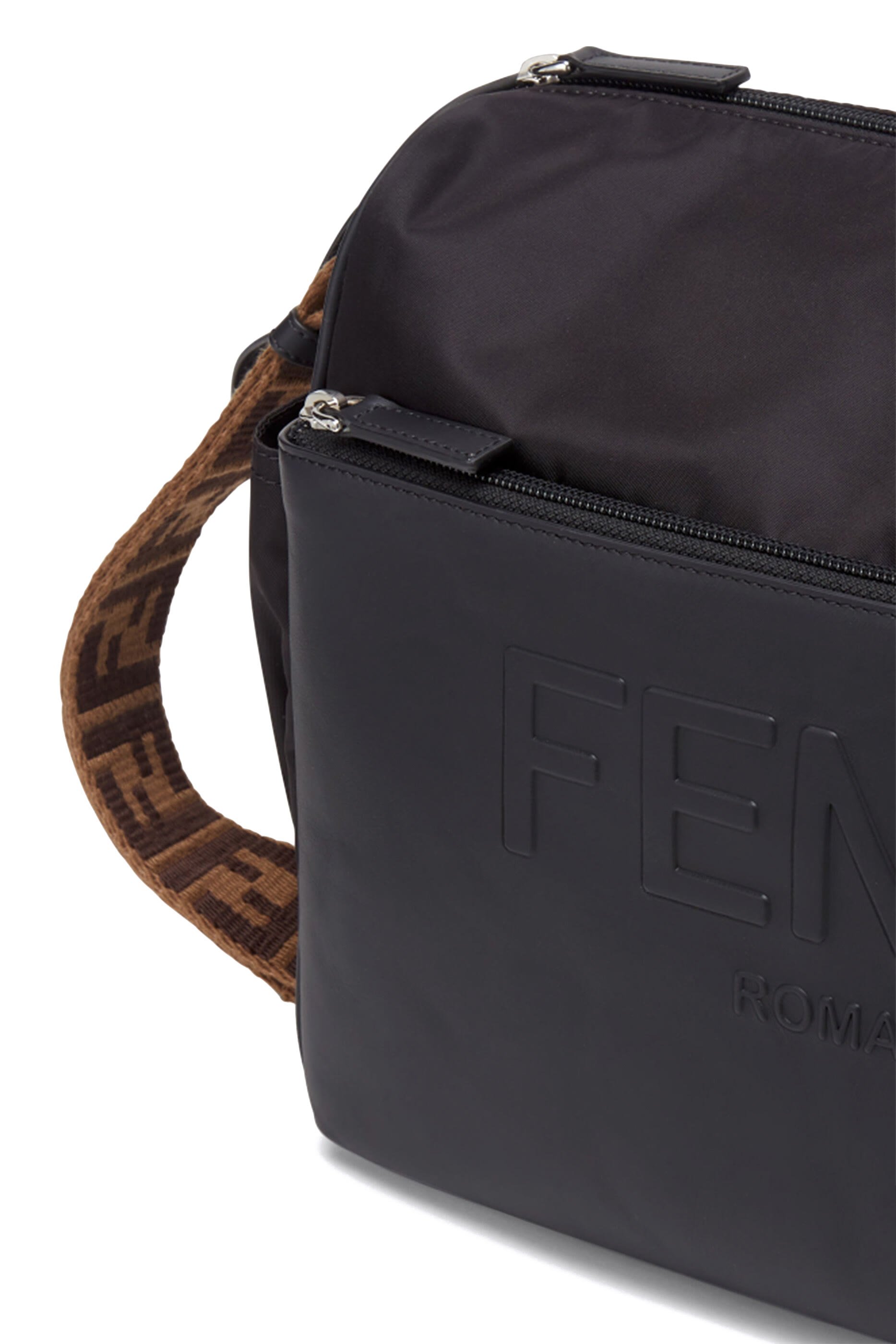 حقيبة مستلزمات أطفال نايلون وجلد